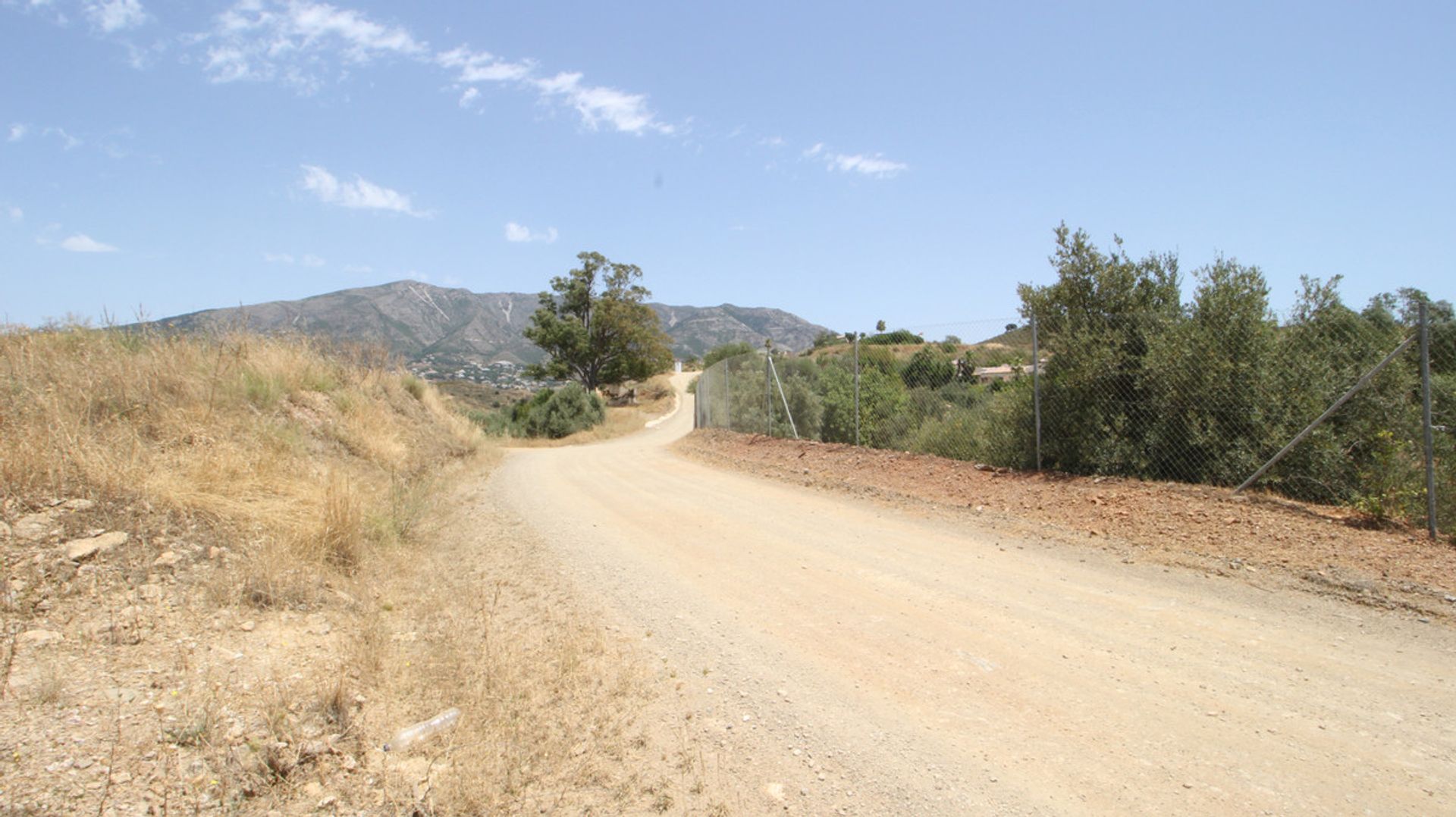 Tanah di Las Lagunas de Mijas, Andalucía 10722632