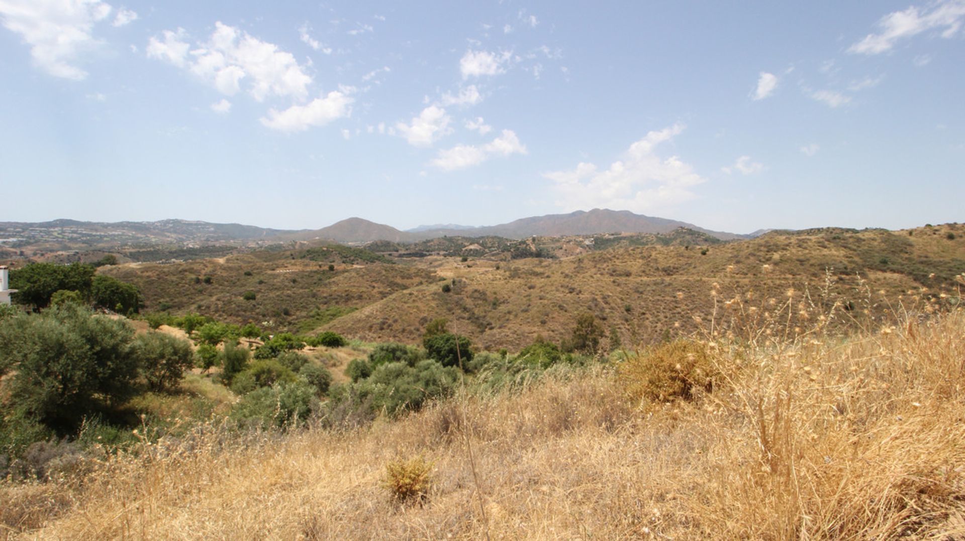 Tanah di Las Lagunas de Mijas, Andalucía 10722632