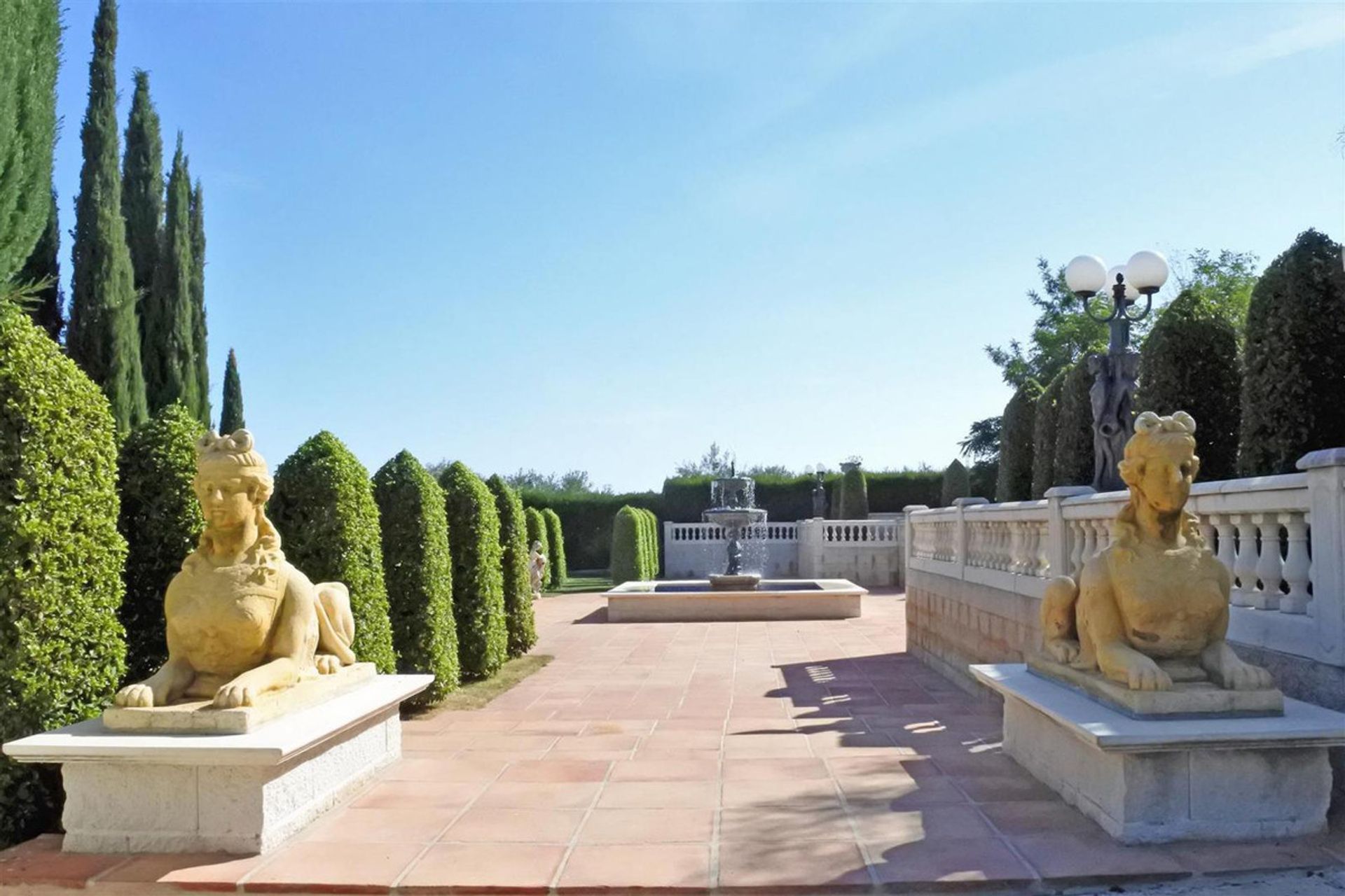 Rumah di Alhaurín el Grande, Andalucía 10722655