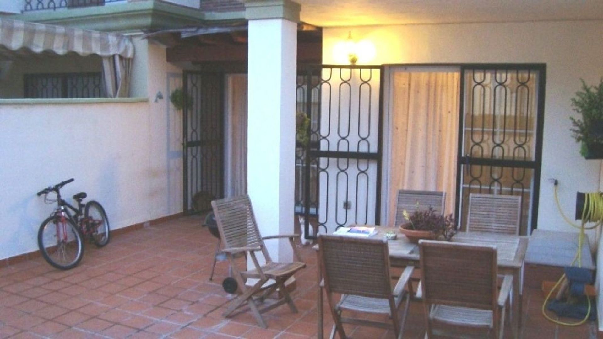 Casa nel Vélez-Málaga, Andalucía 10722733