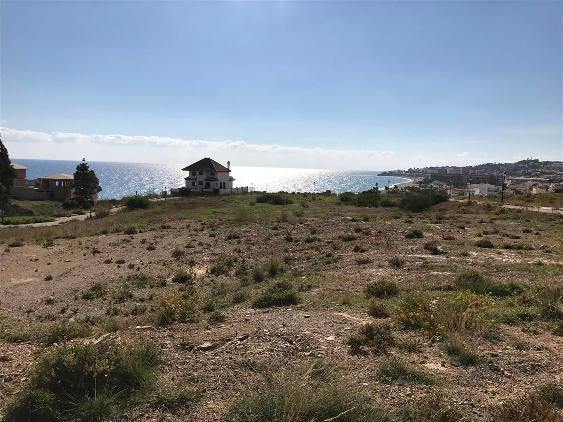 Tierra en Las Lagunas de Mijas, Andalucía 10722806