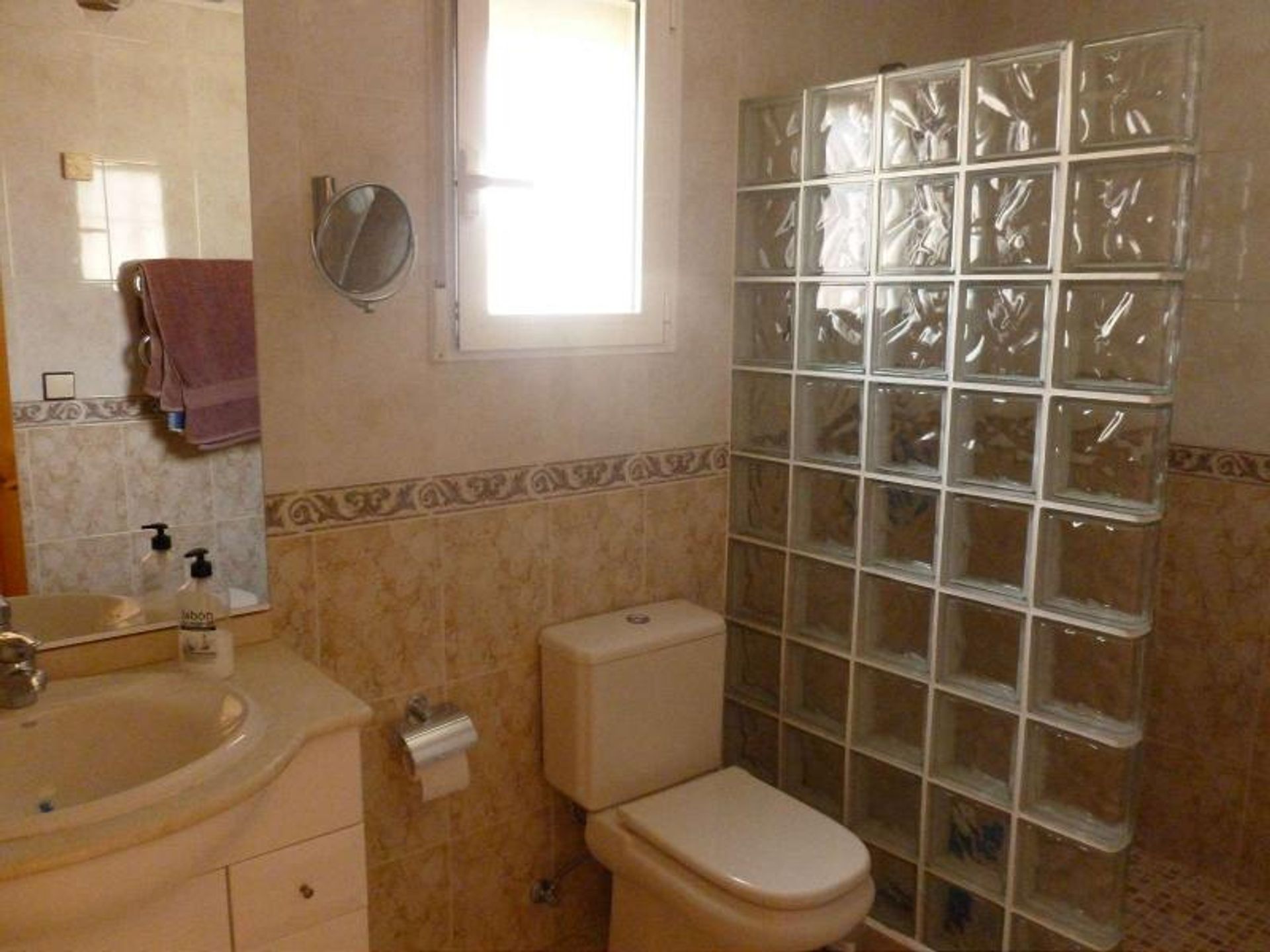 House in Alacant, Comunidad Valenciana 10722948