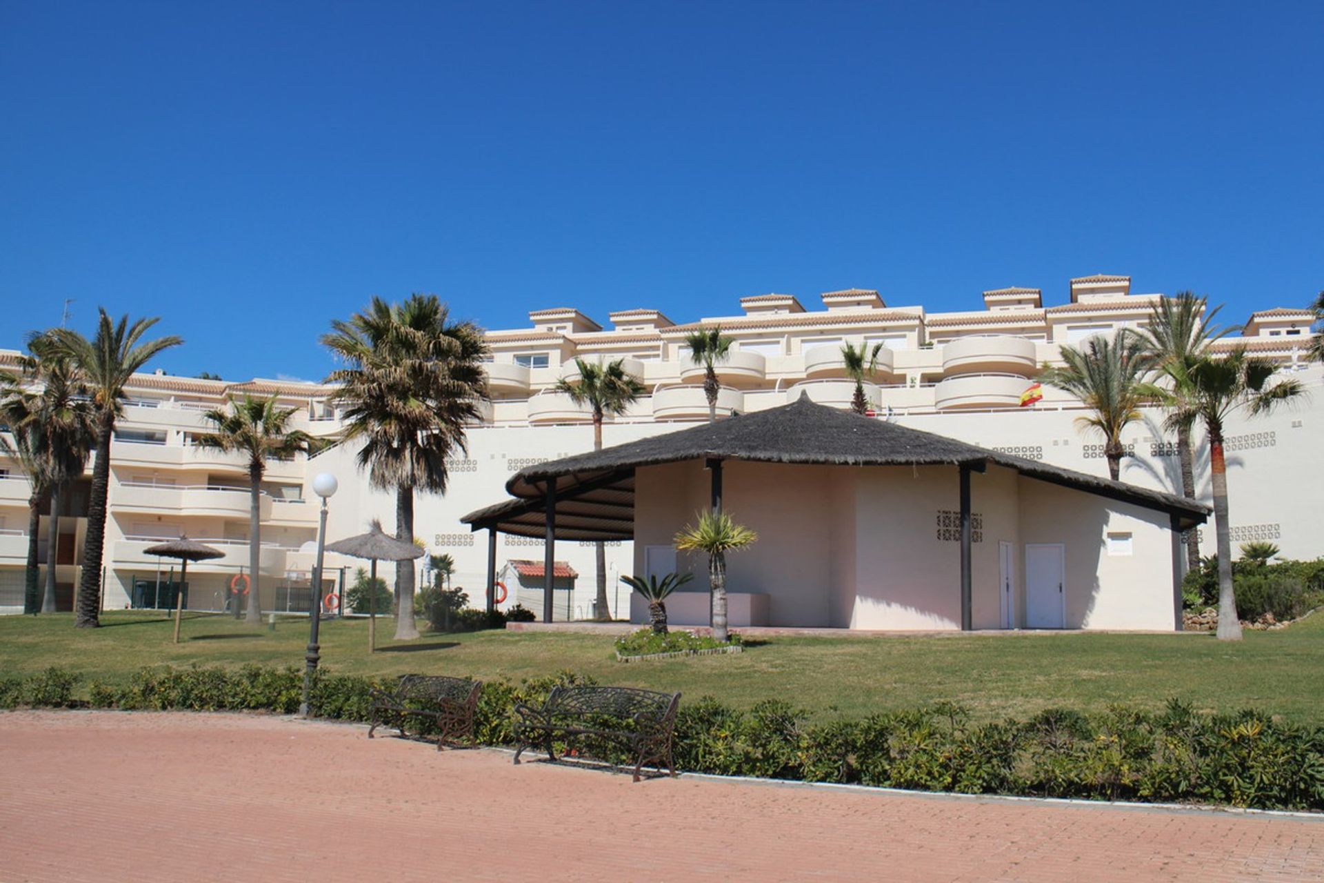 Kondominium dalam Estepona, Andalusia 10723032