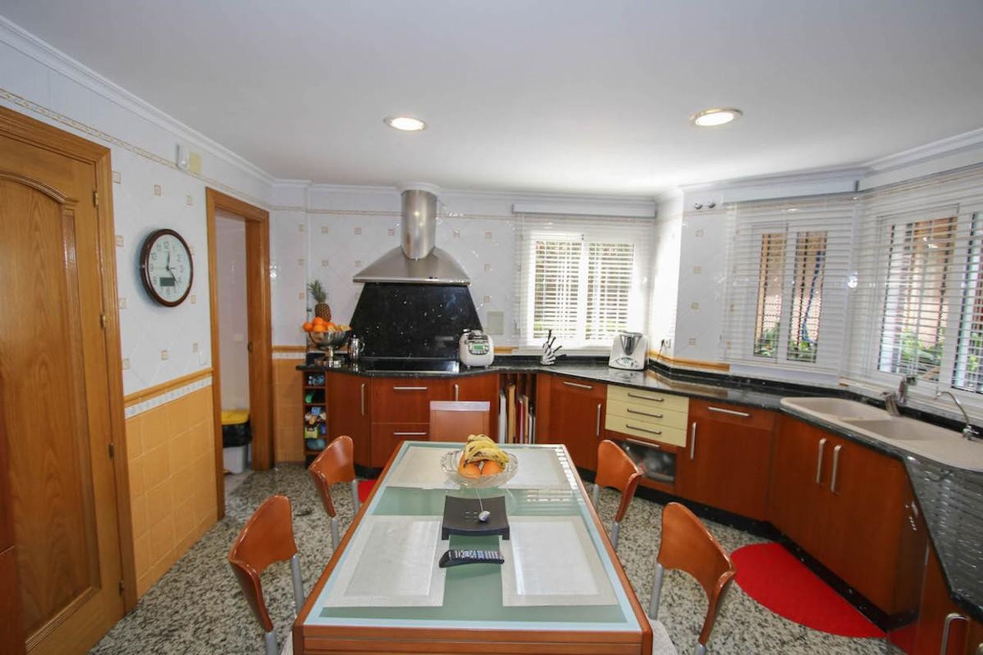 Huis in Alhaurín de la Torre, Andalucía 10723068