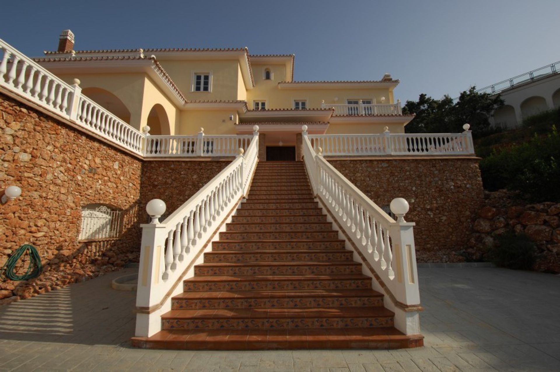 Casa nel Alhaurin el Grande, Andalusia 10723117