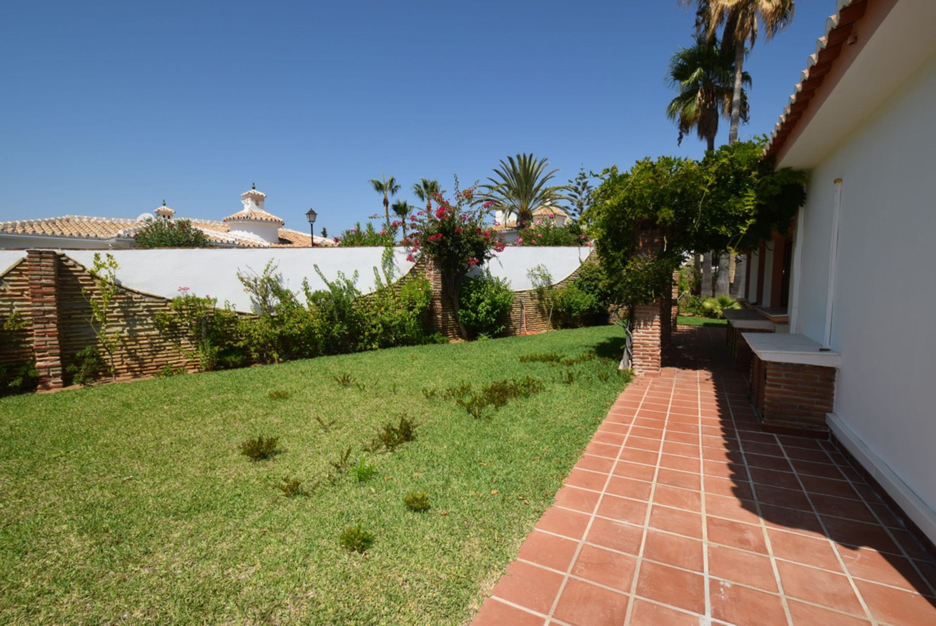 House in Las Lagunas de Mijas, Andalucía 10723492