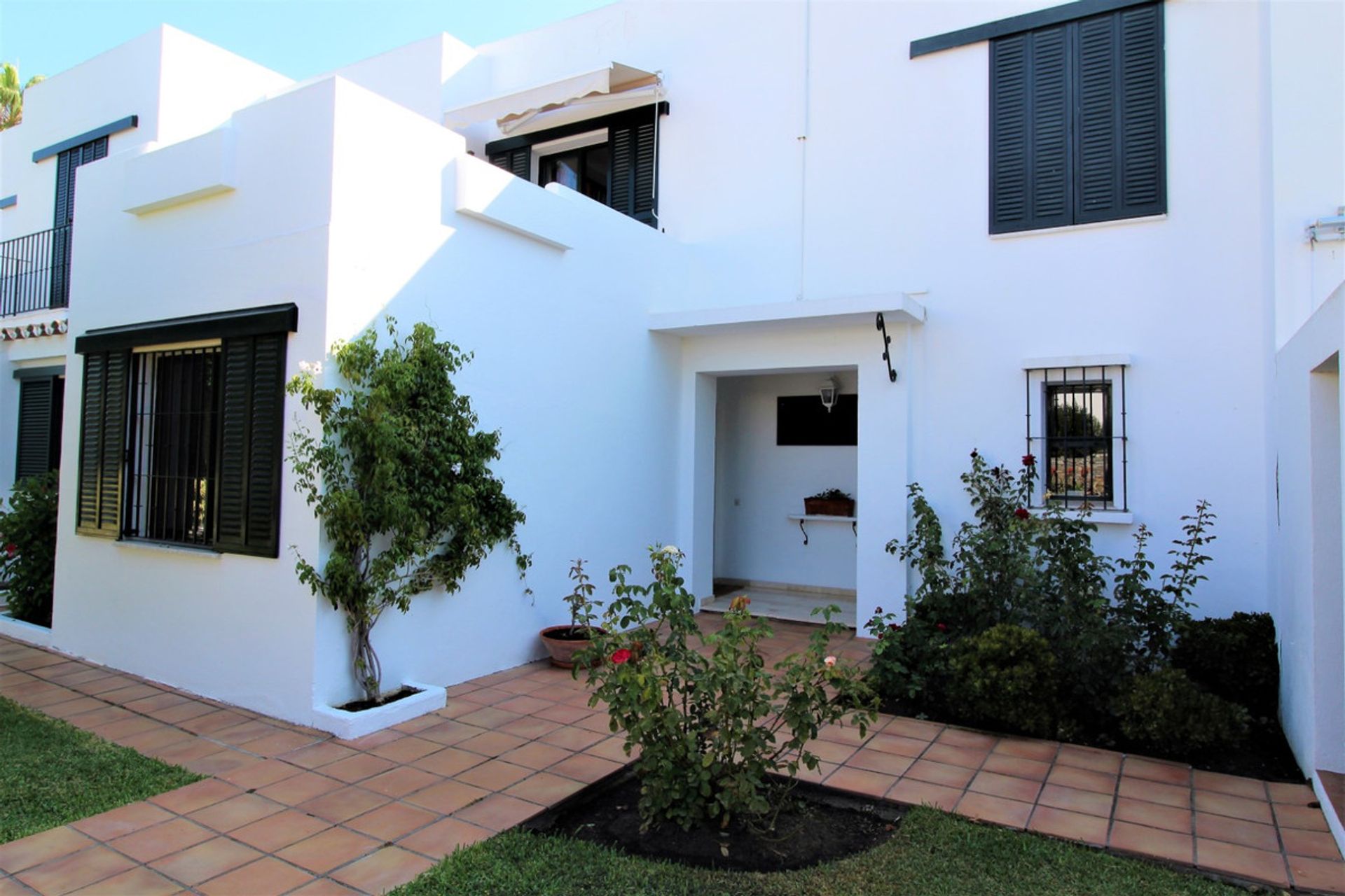 House in San Pedro de Alcantara, Andalusia 10723501