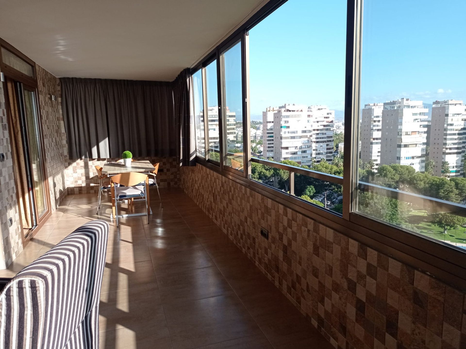 Квартира в Torremolinos, Andalucía 10723540