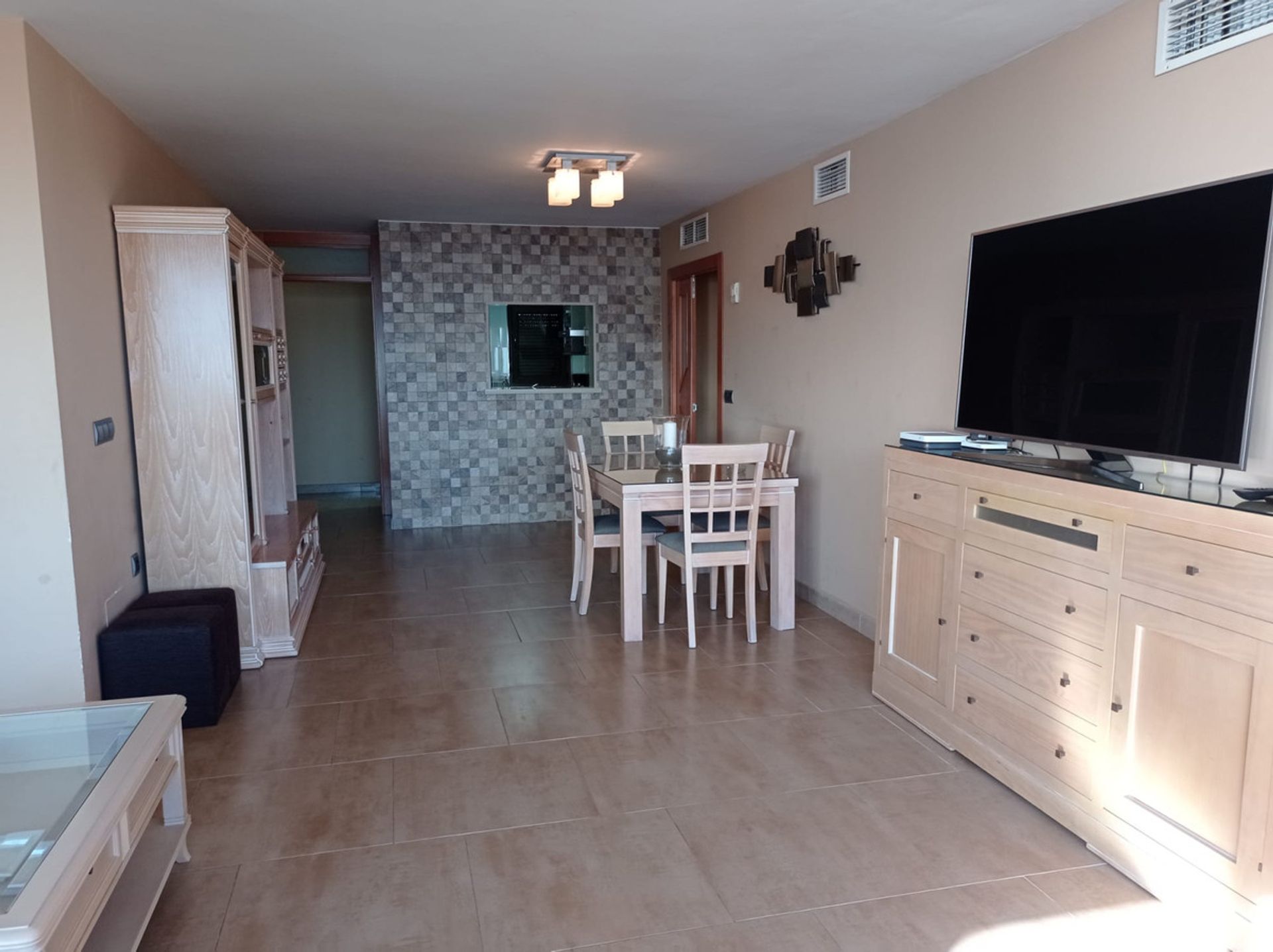 Квартира в Torremolinos, Andalucía 10723540