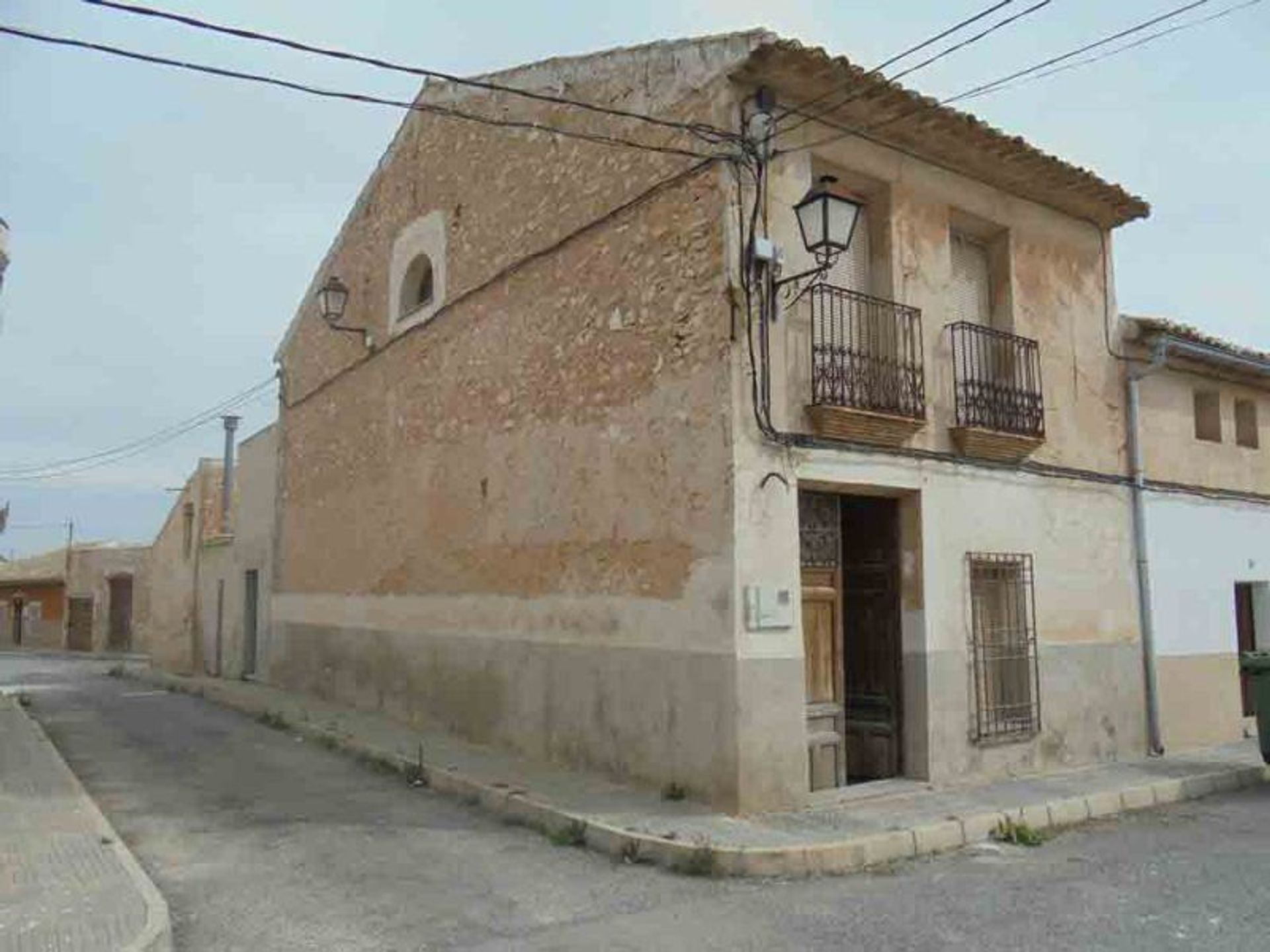 House in Alguena, Valencia 10723571