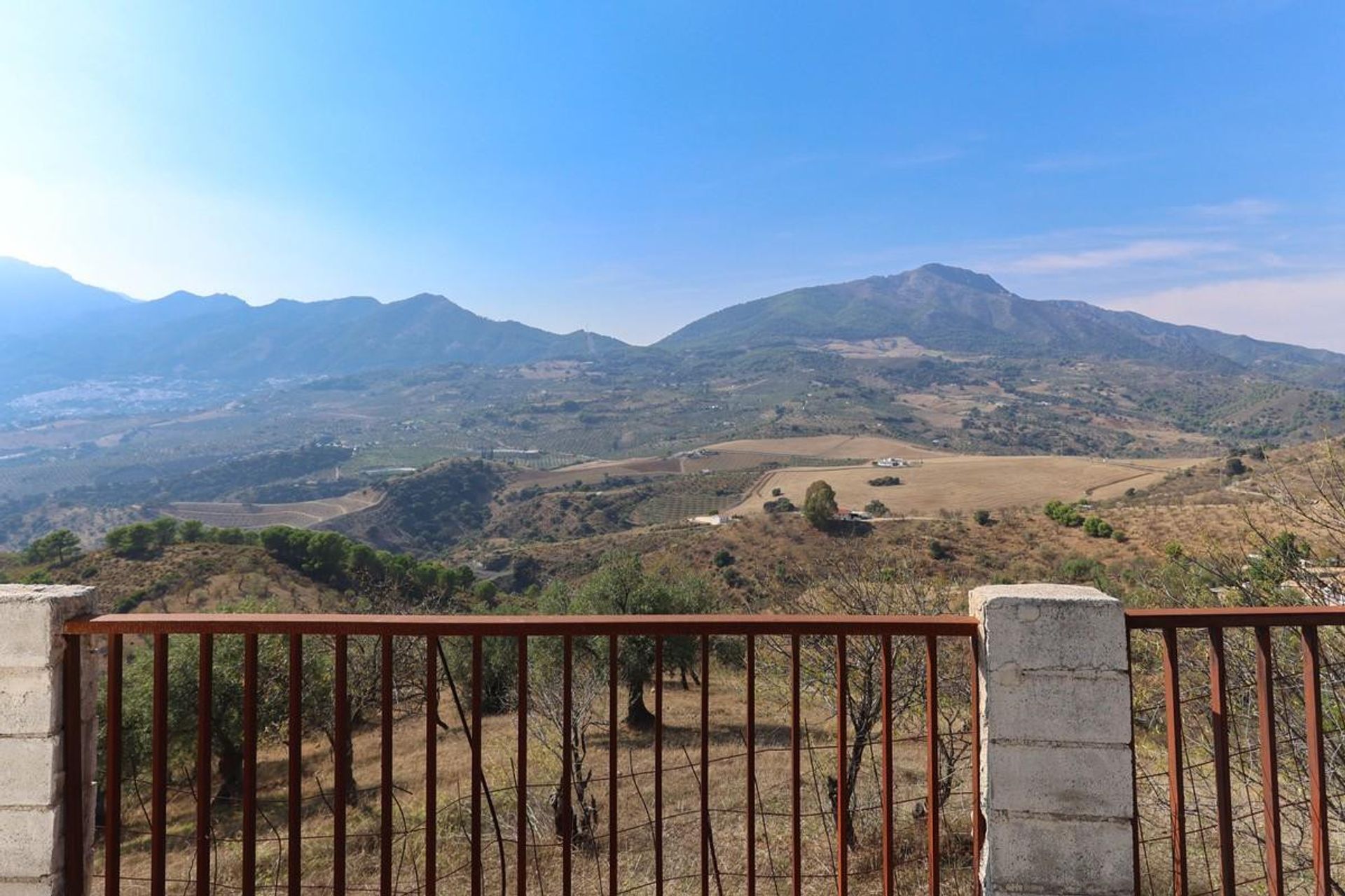 Rumah di Casarabonela, Andalucía 10723673