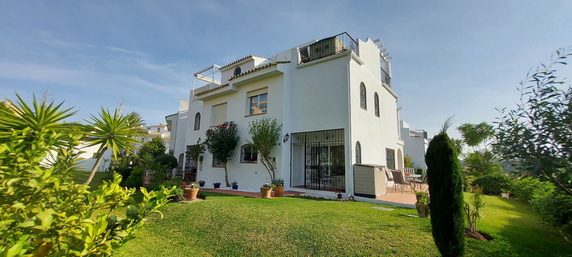 Haus im Castillo de Sabinillas, Andalusien 10723870