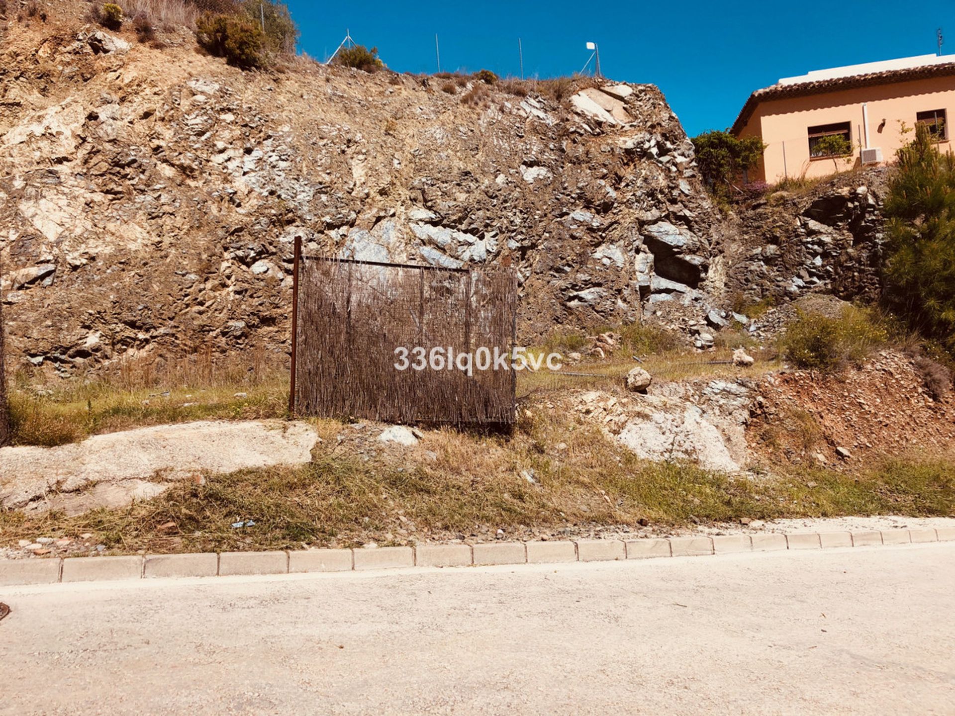 Land in Benahavis, Andalusië 10723960