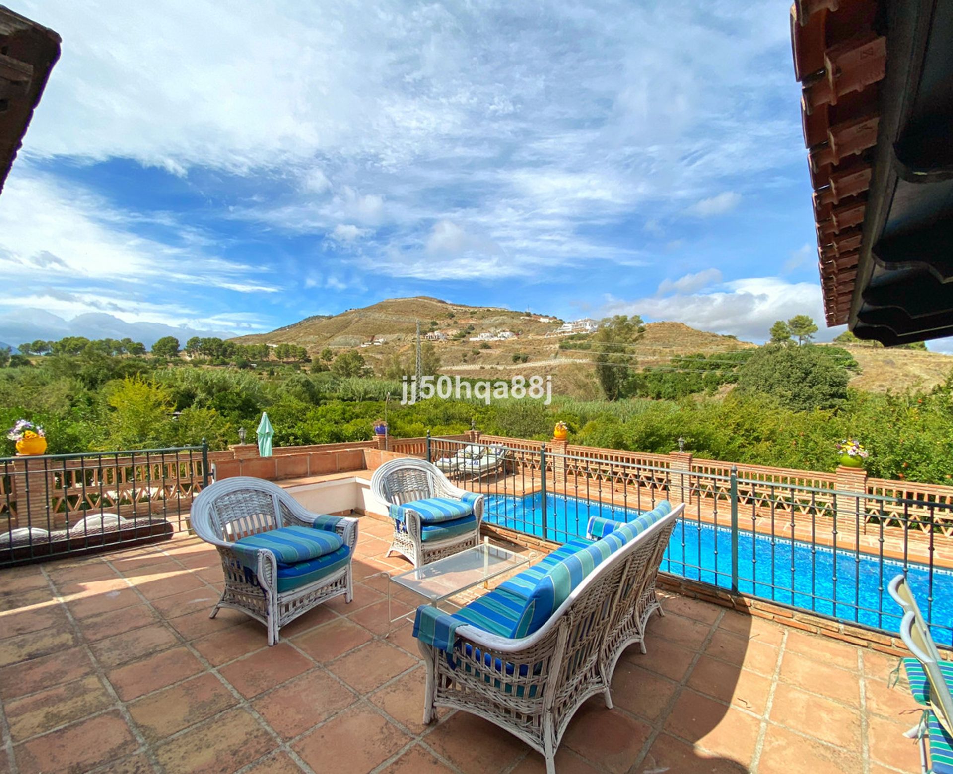 House in Alhaurin el Grande, Andalusia 10724038