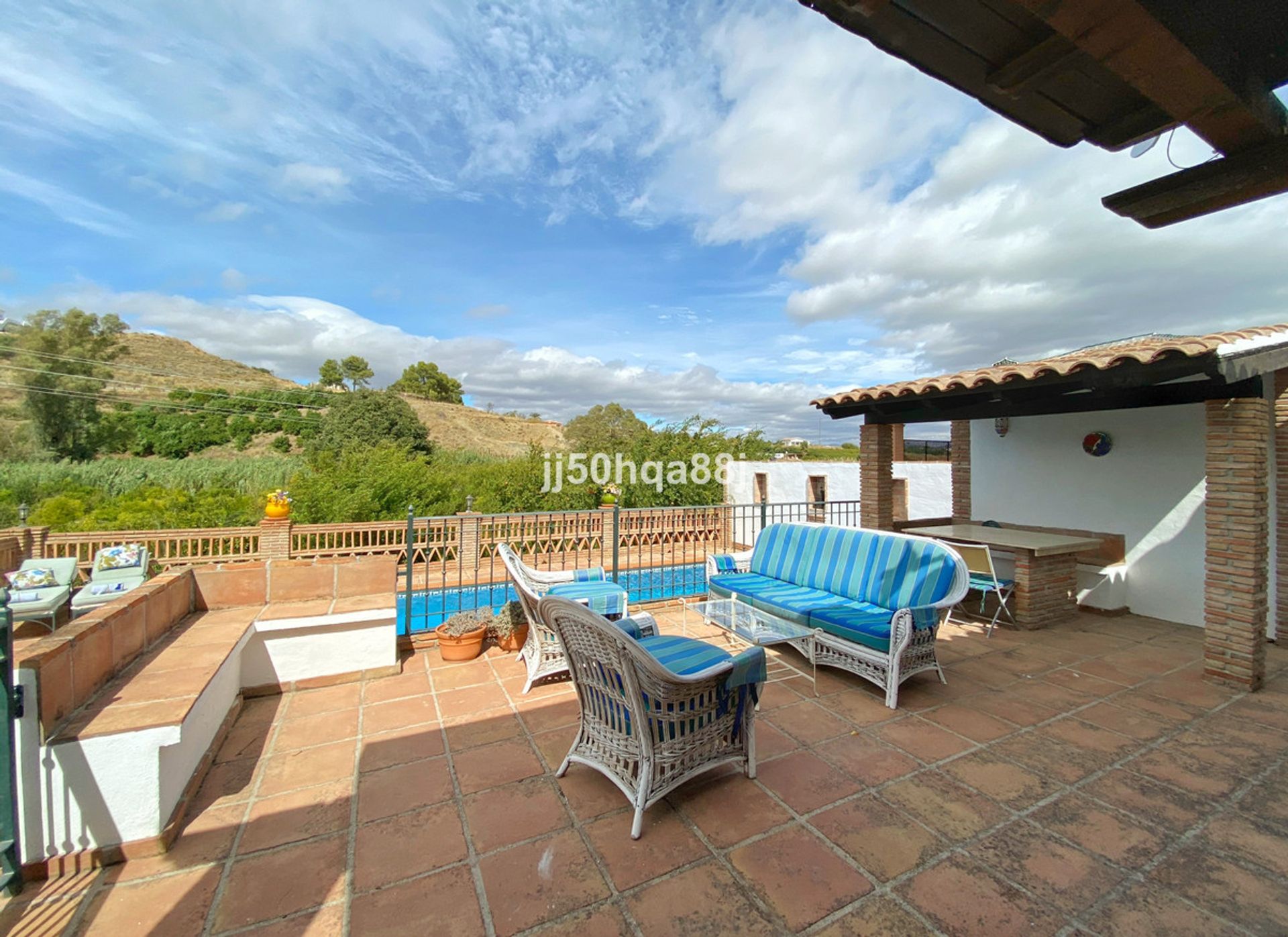 House in Alhaurin el Grande, Andalusia 10724038