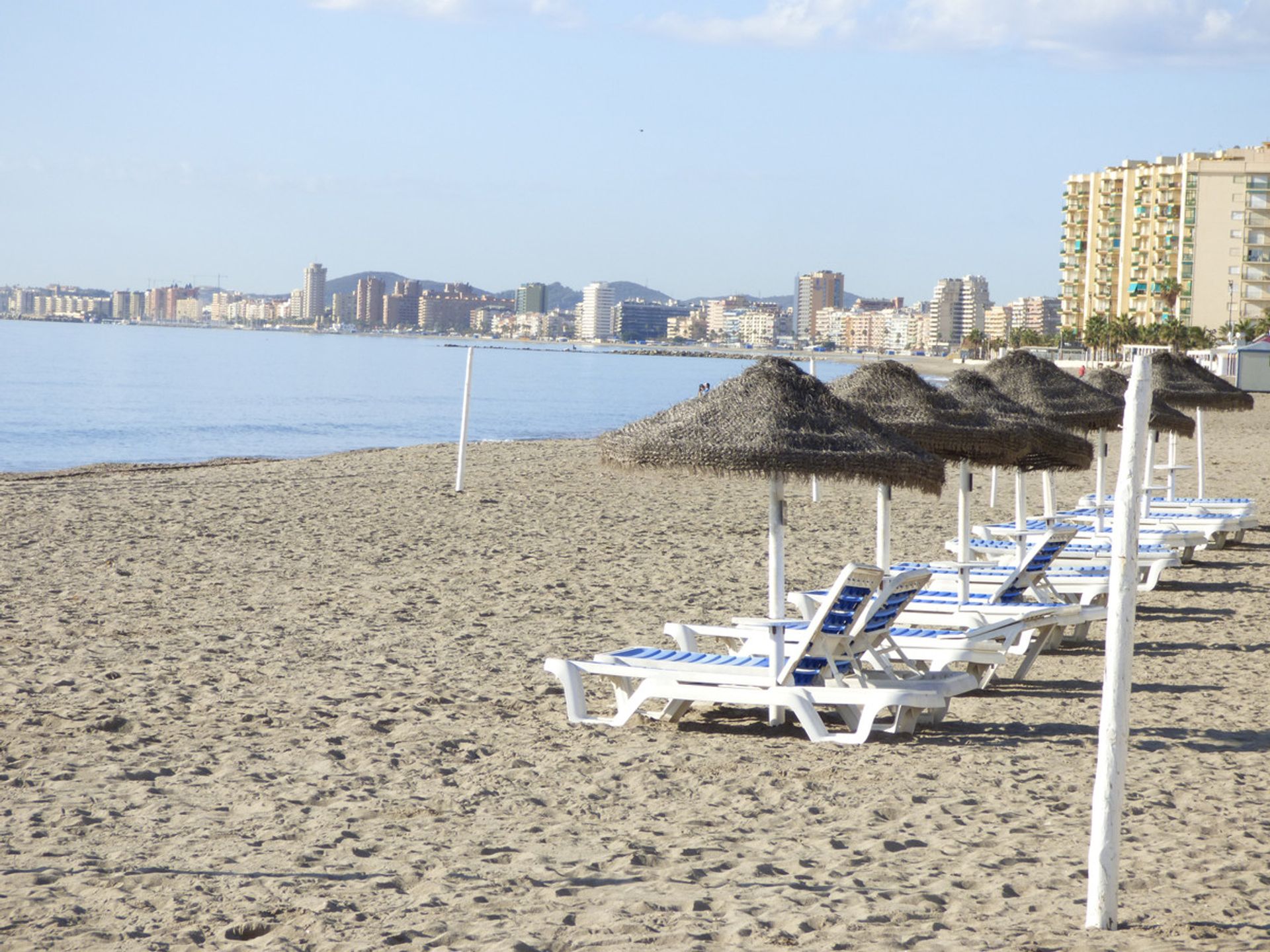 Кондоминиум в Fuengirola, Andalucía 10724100