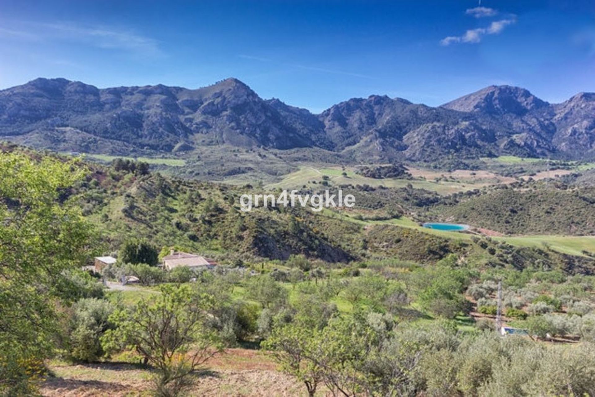 rumah dalam Casarabonela, Andalucía 10724197