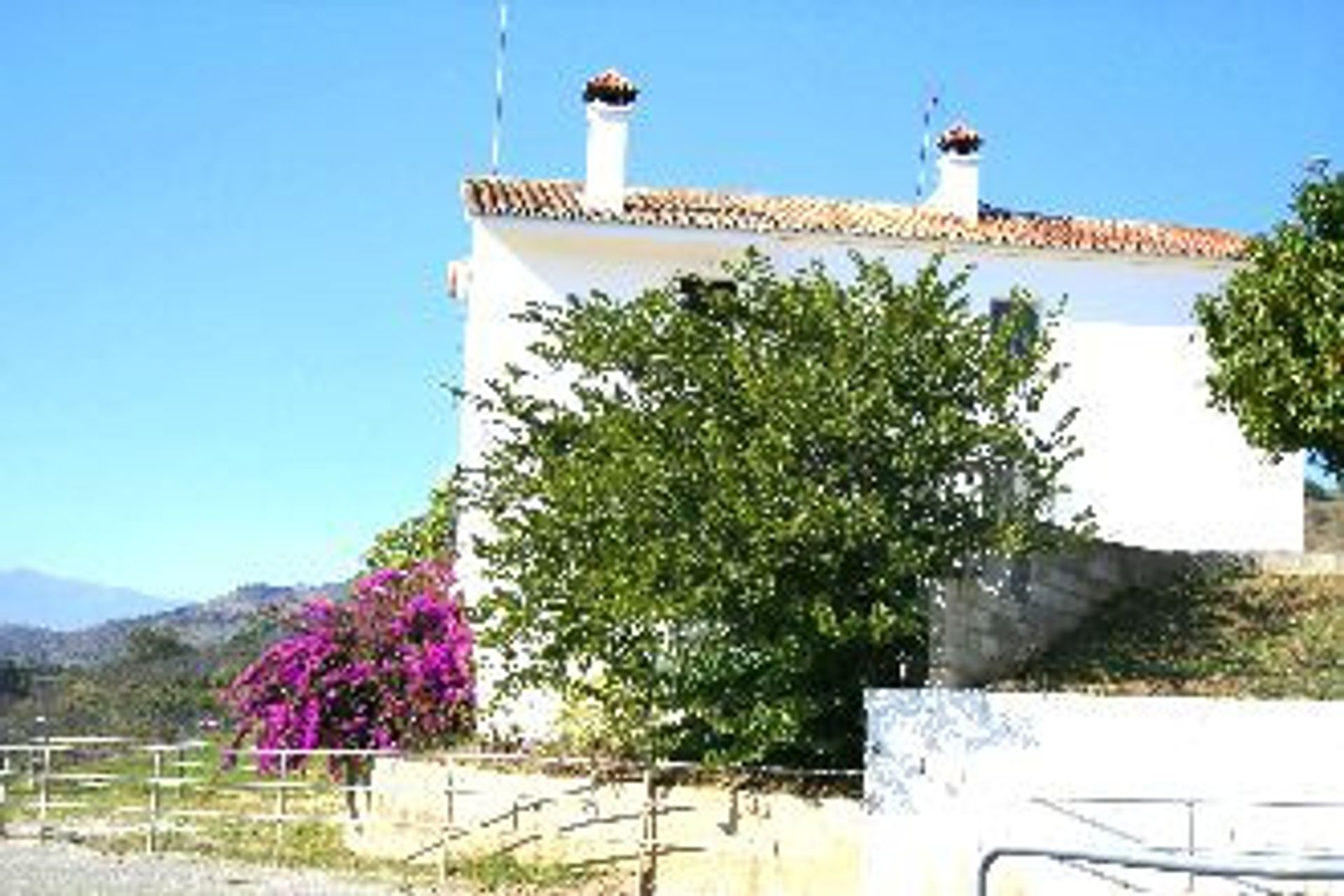 Teollinen sisään Coín, Andalucía 10724525