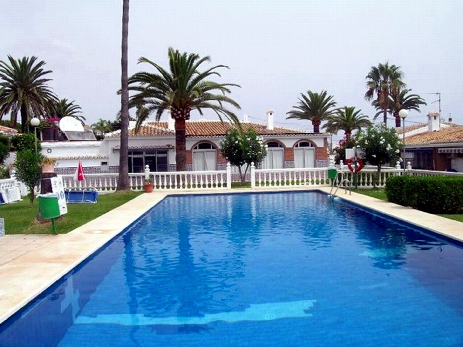 תַעֲשִׂיָתִי ב Las Lagunas de Mijas, Andalucía 10724548