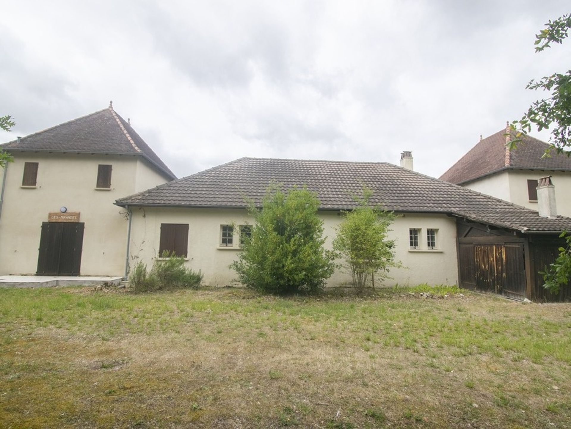 House in Plaisance, Nouvelle-Aquitaine 10724575