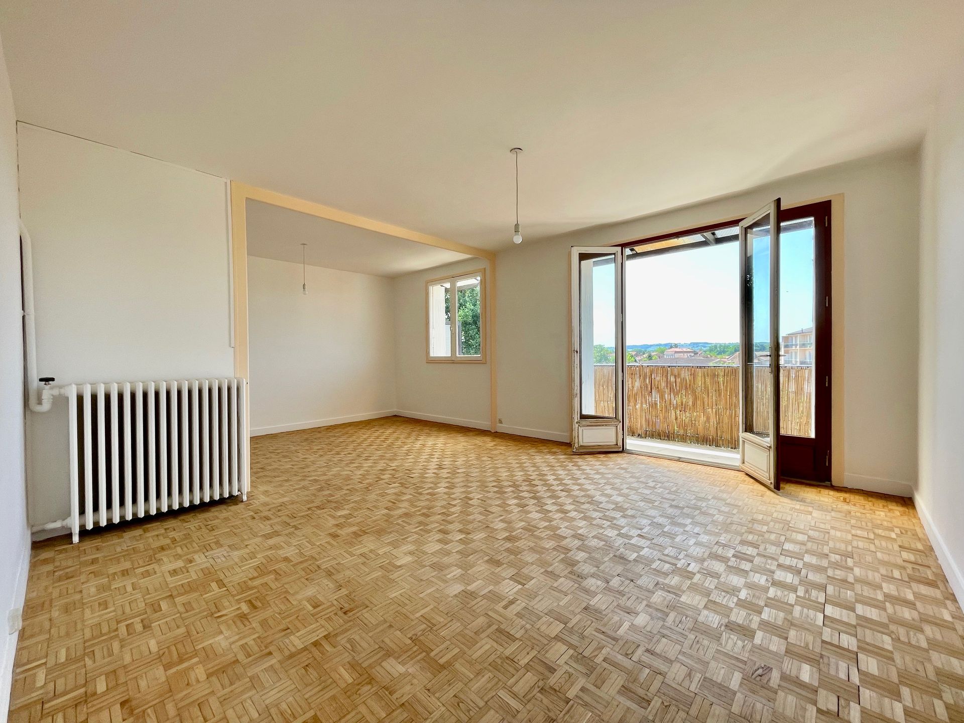 Condominium in Bergerac, Nouvelle-Aquitaine 10724830