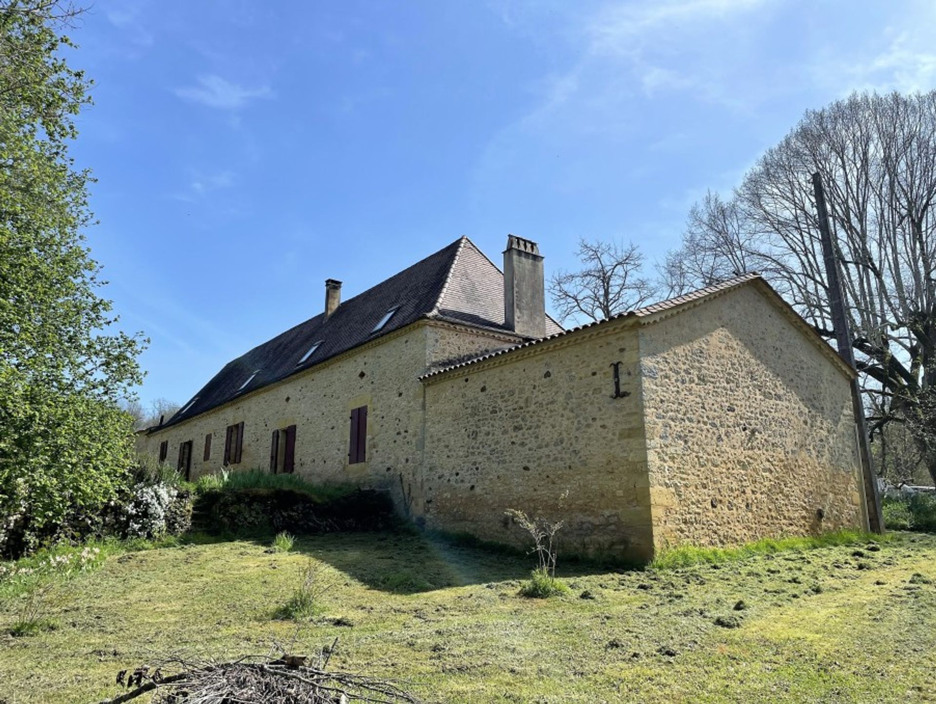 жилой дом в Beaumontois-en-Périgord, Nouvelle-Aquitaine 10724904