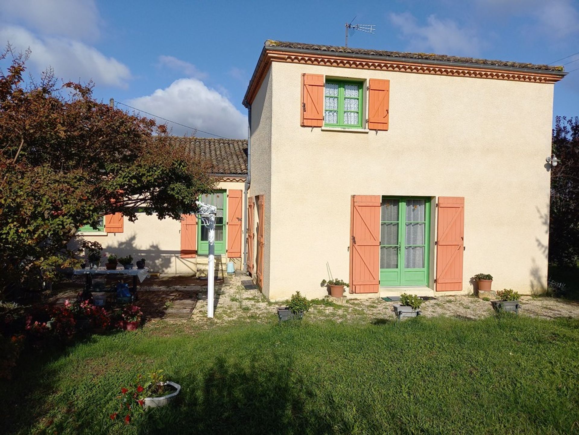 rumah dalam Villeréal, Nouvelle-Aquitaine 10724931