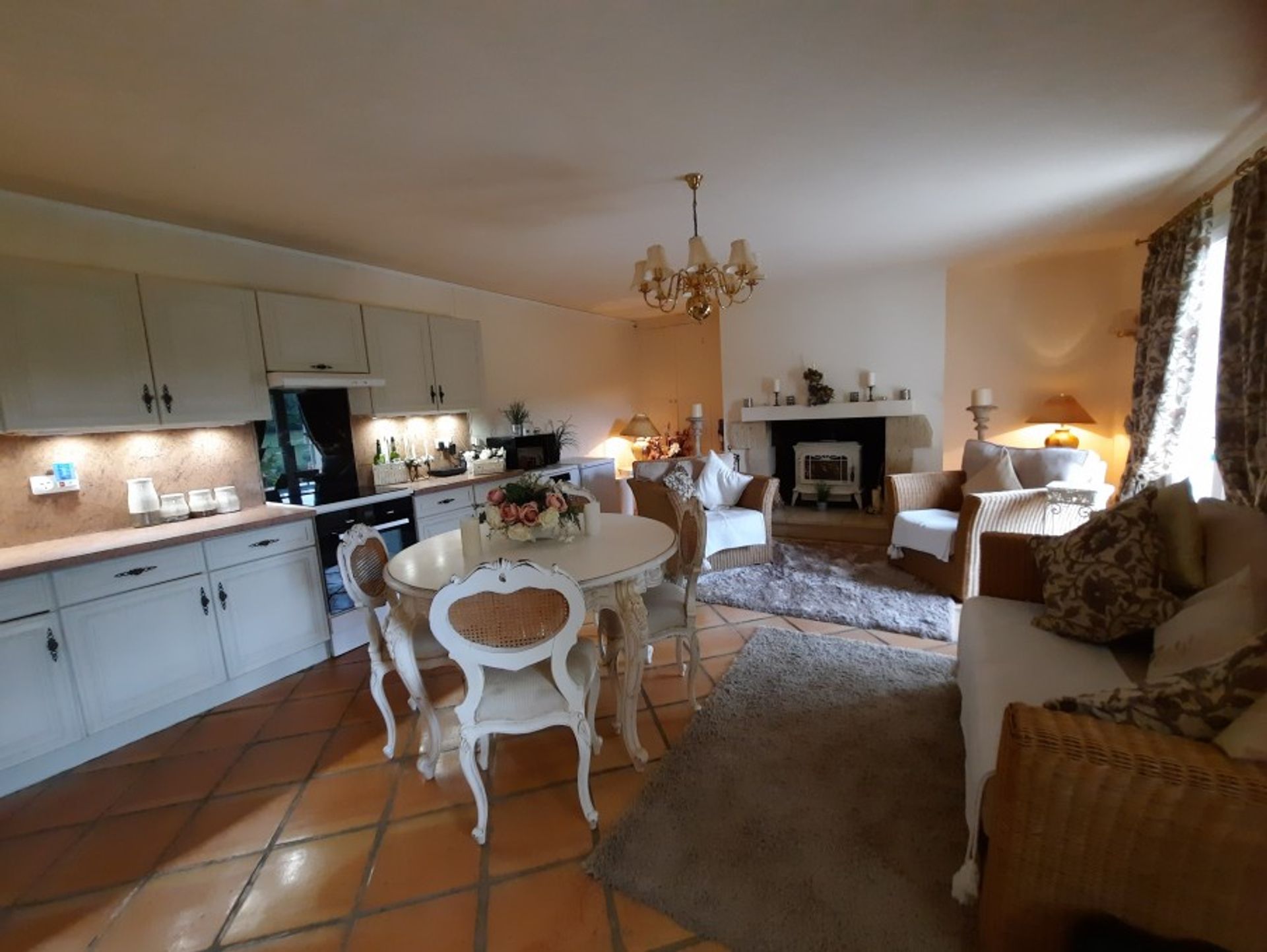 Hus i Caubon-Saint-Sauveur, Nouvelle-Aquitaine 10725089