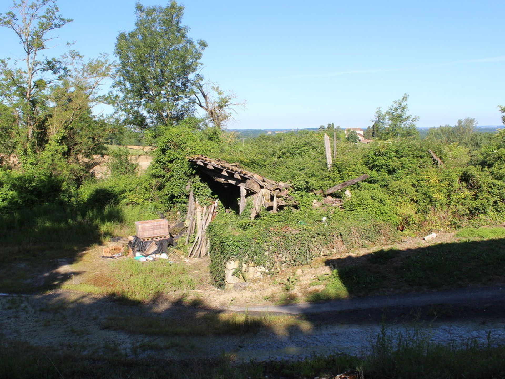 Talo sisään Castillonnès, Nouvelle-Aquitaine 10725106