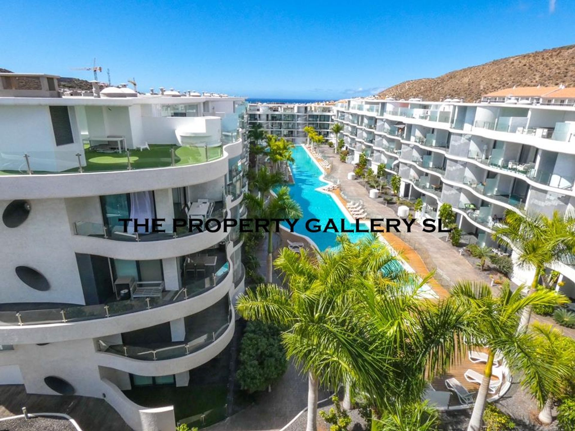 Condominium in Cabo Blanco, Canarische eilanden 10725929