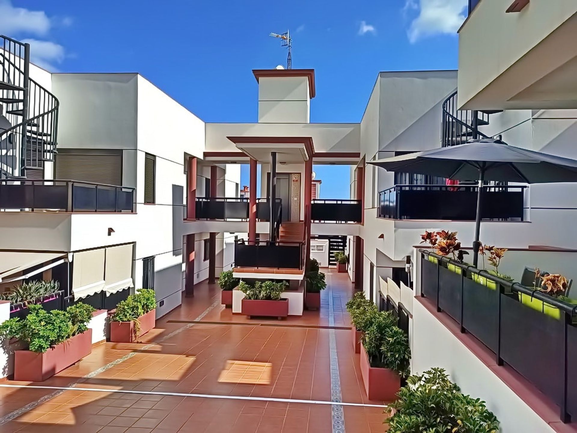 Condominium in Cho, Canarias 10726140