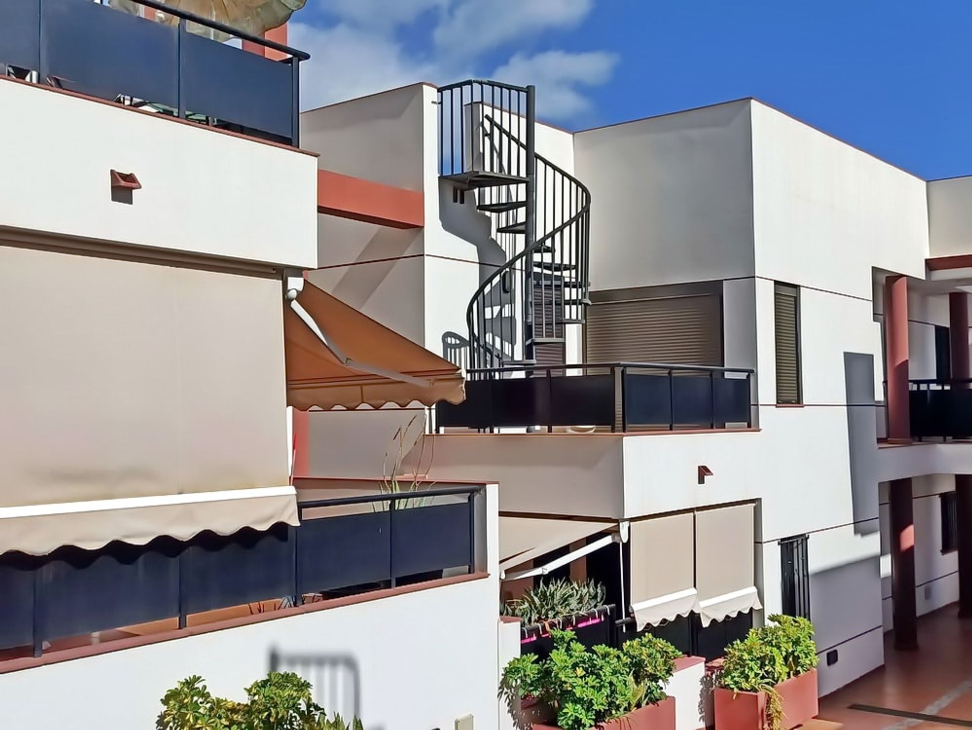 Condominium in Cho, Canarias 10726140