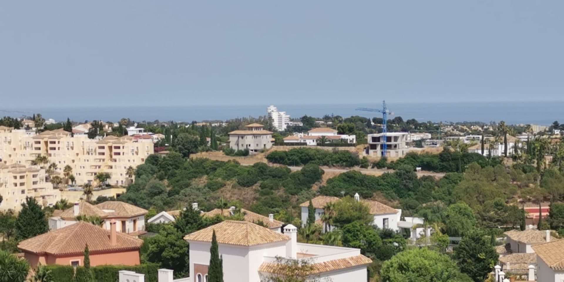 Maa sisään Benahavis, Andalusia 10726275