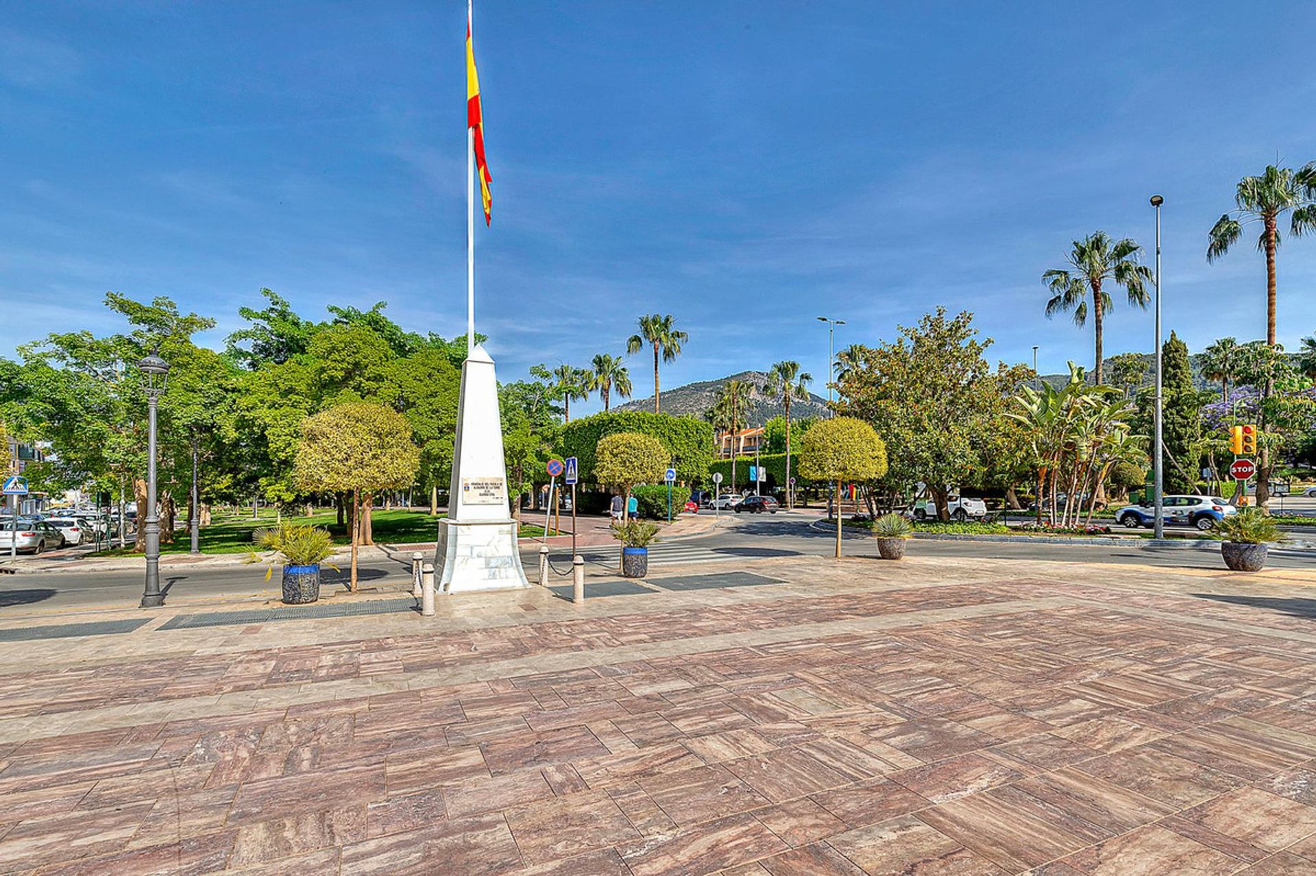 Condominium in Alhaurín de la Torre, Andalucía 10726581