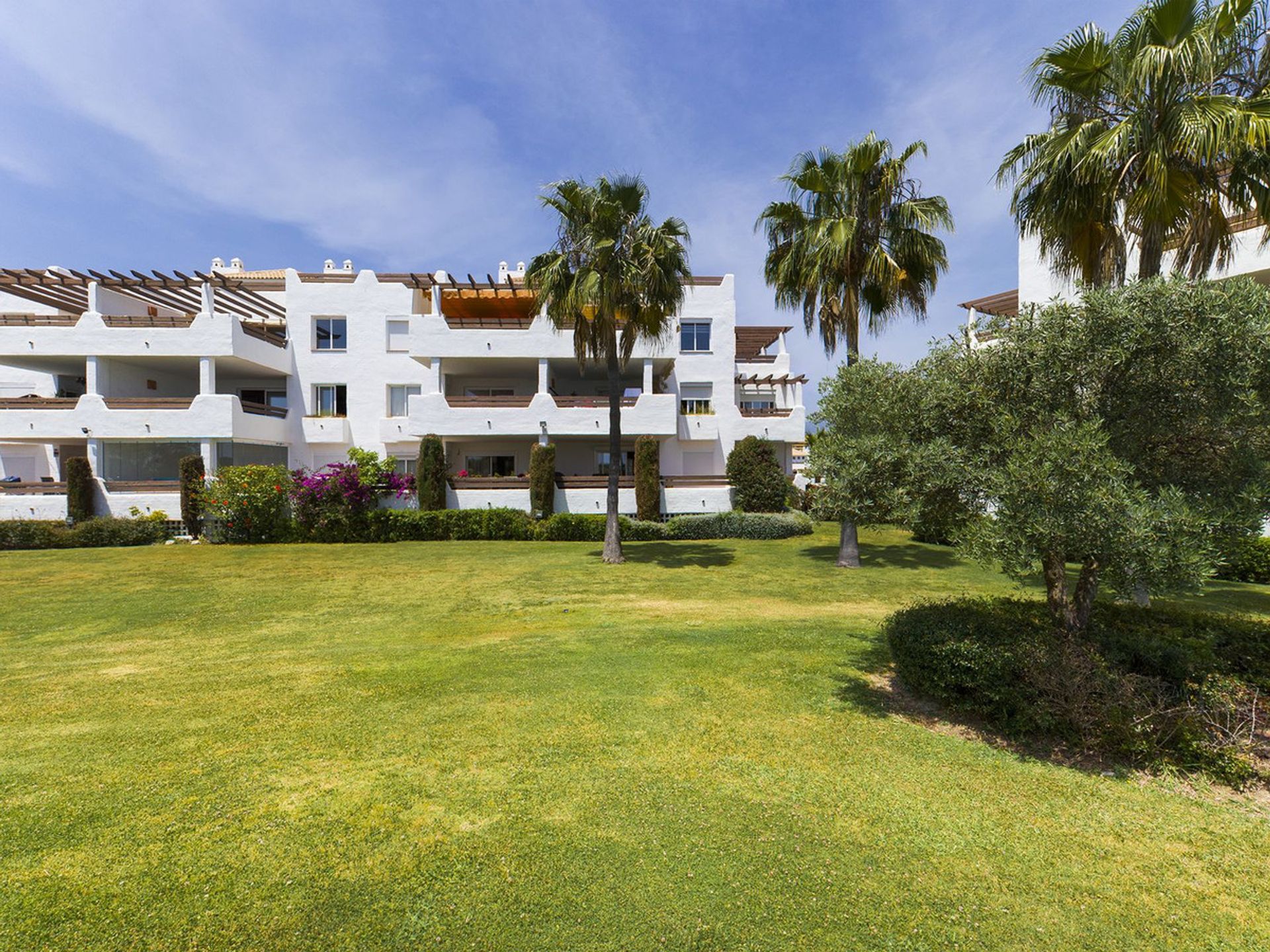 Kondominium w Estepona, Andalucía 10726735