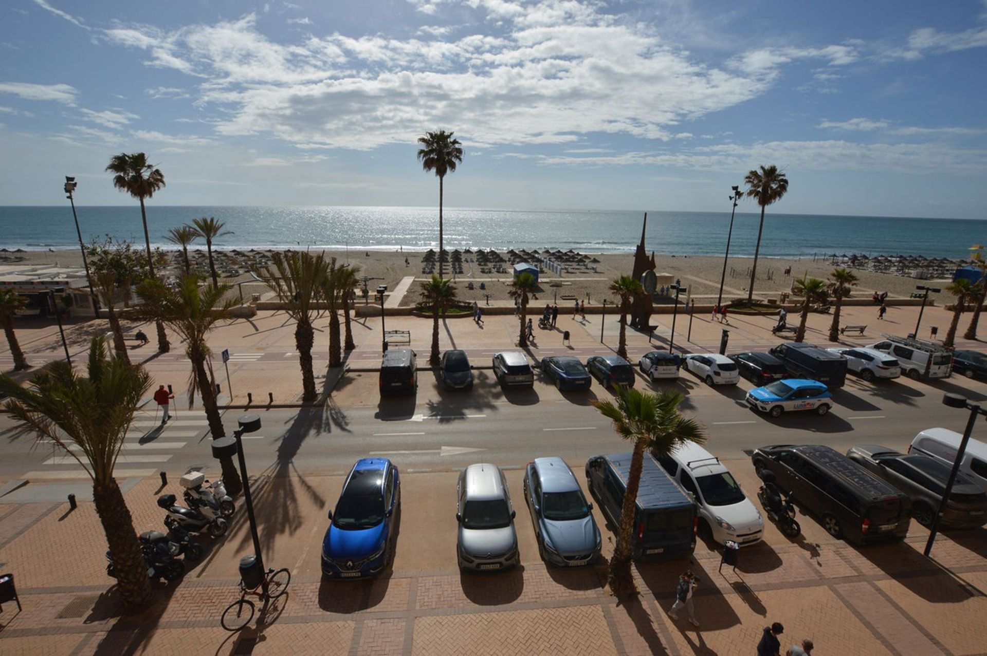 Квартира в Fuengirola, Andalucía 10726929