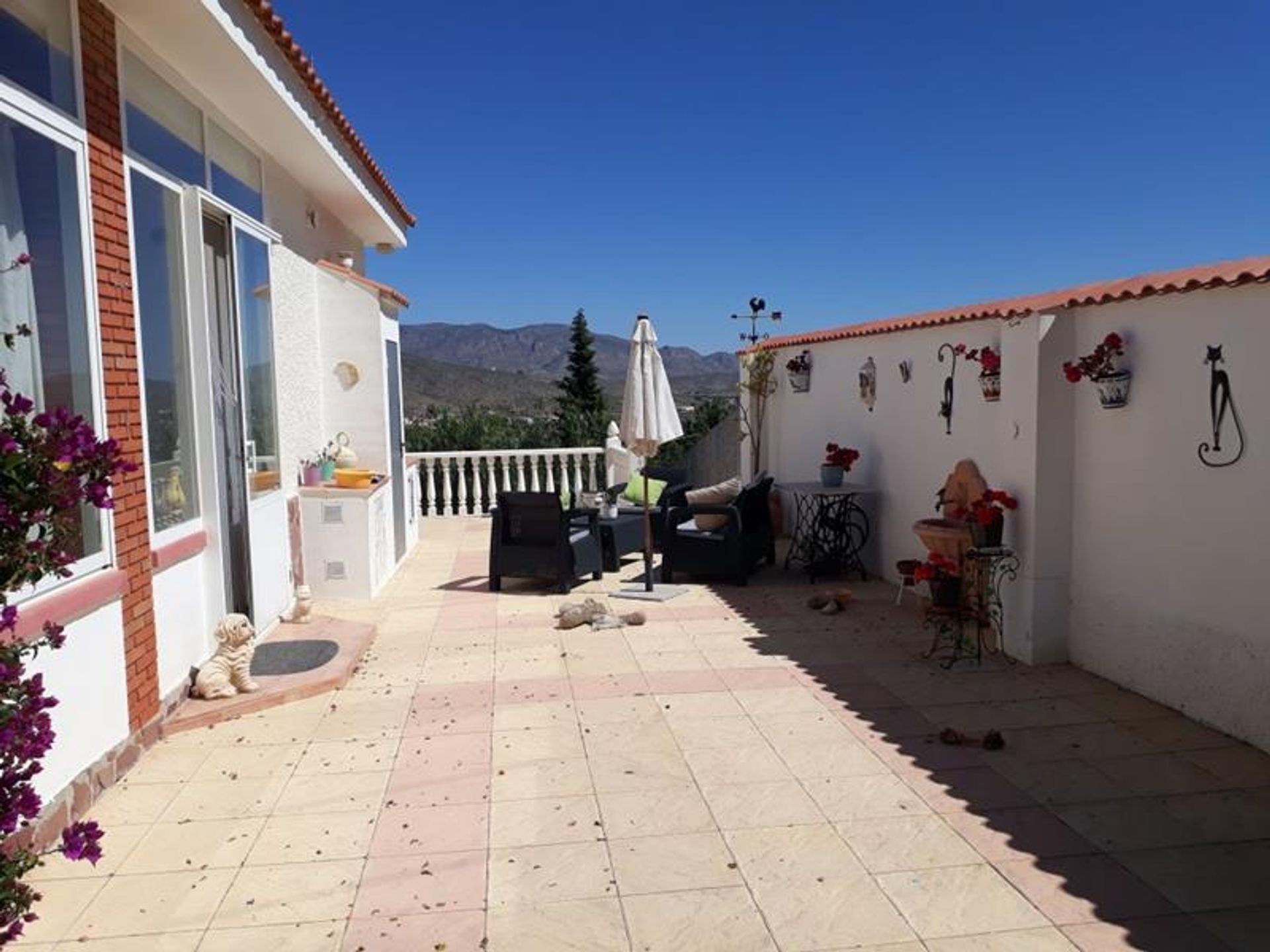 Будинок в Hondón de los Frailes, Valencian Community 10726965