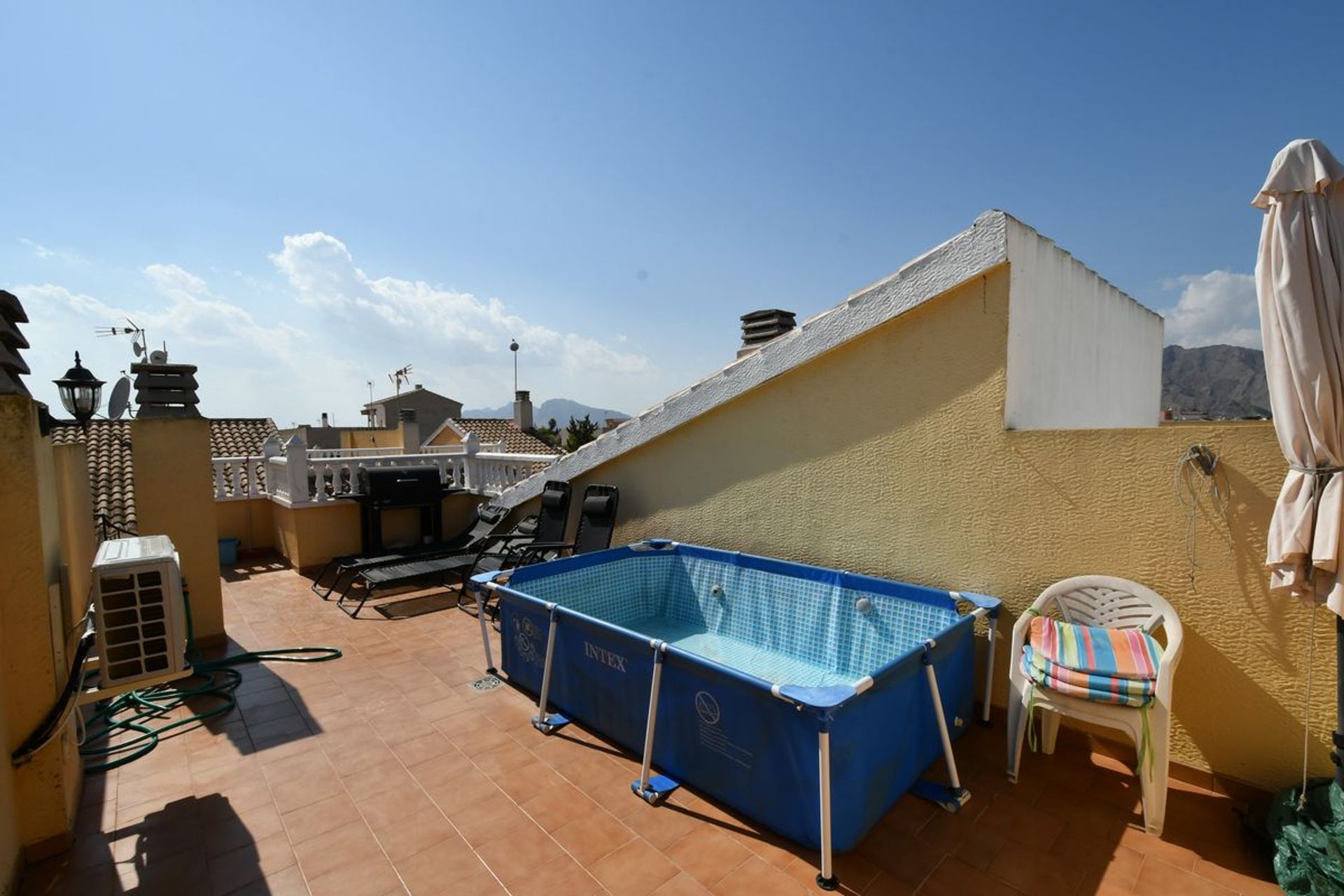 Condominium in San Bartolomé, Canary Islands 10727041