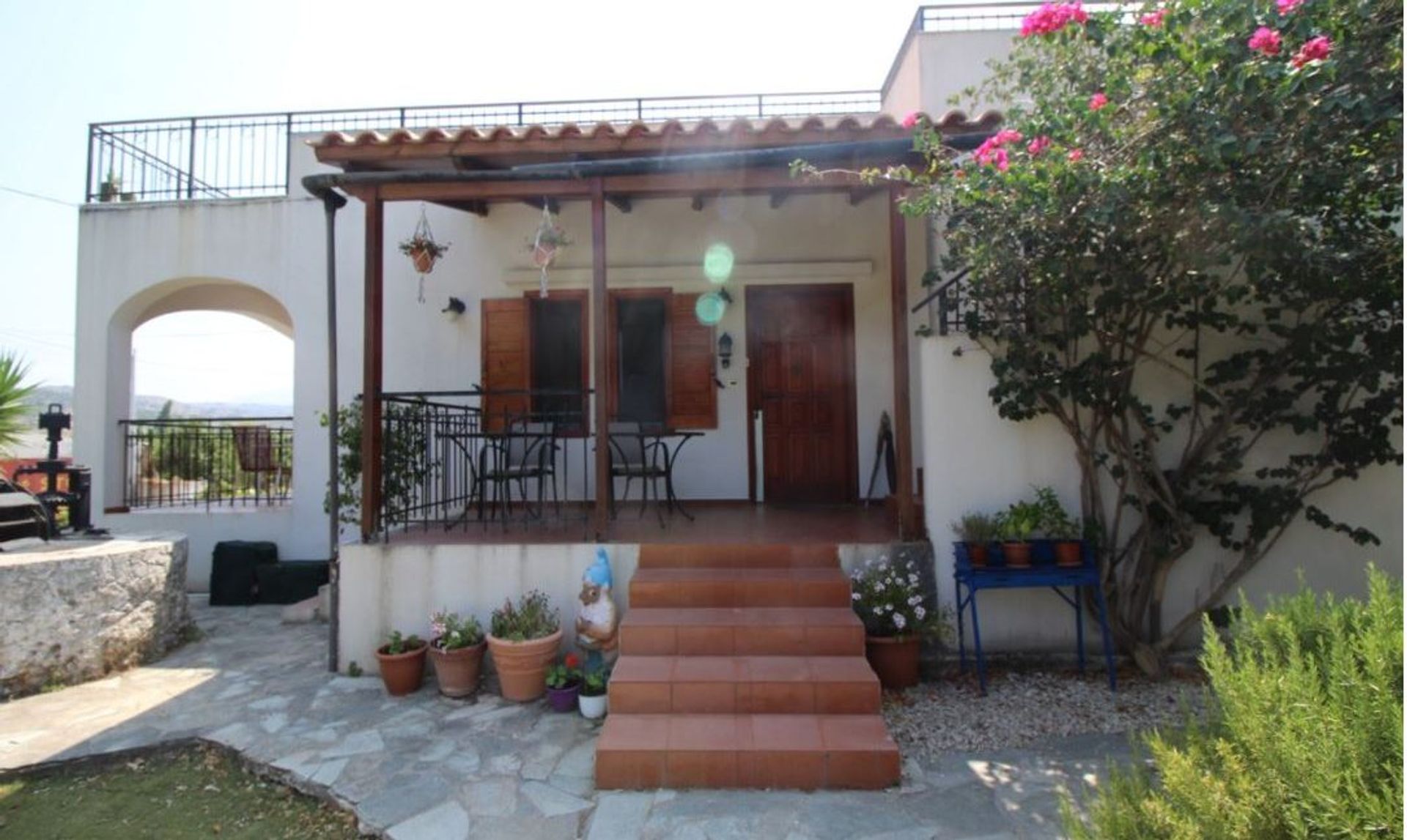 casa no Lakkoi, Criti 10727890