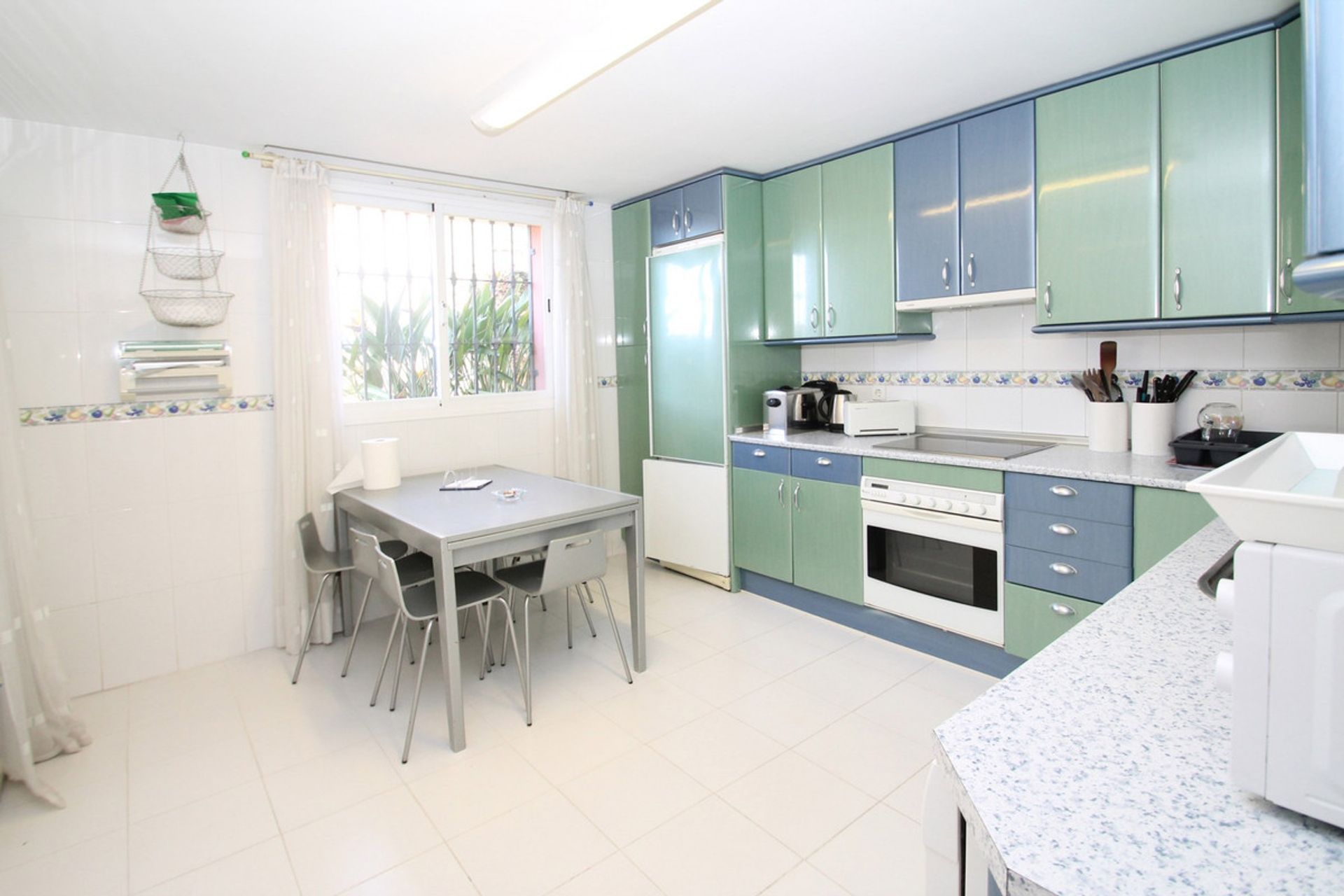 Condominium dans Marbella, Andalucía 10727989