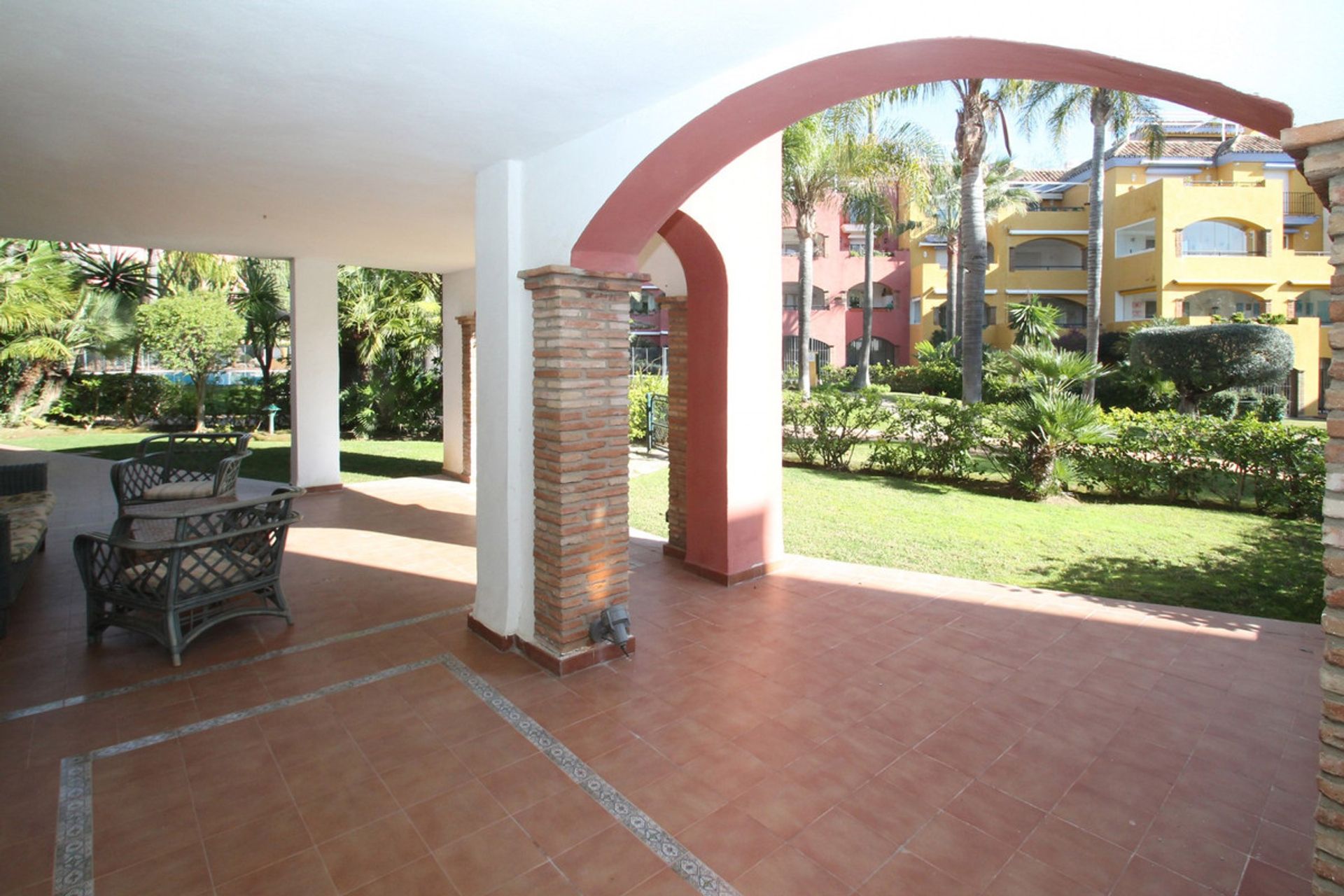 Condominium dans Marbella, Andalucía 10727989