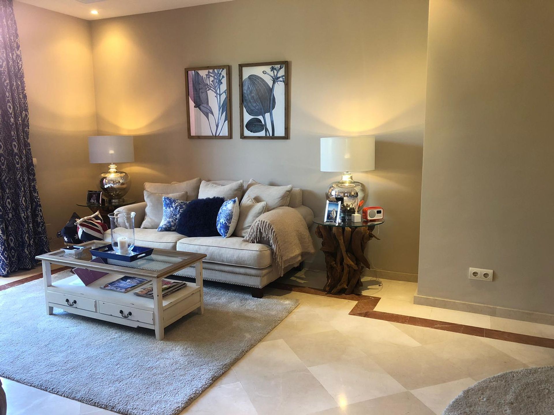 Condominio en Marbella, Andalucía 10728149