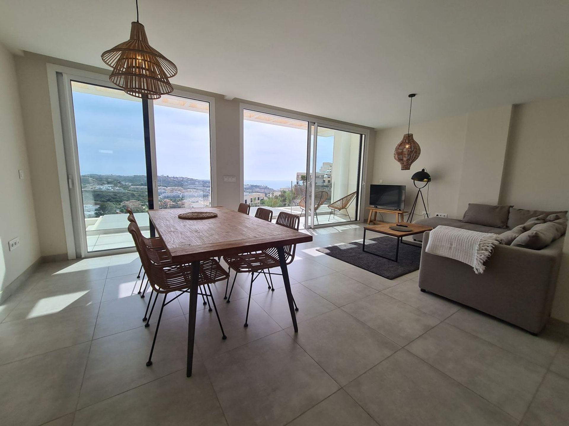 Condominium in Las Lagunas de Mijas, Andalucía 10728153