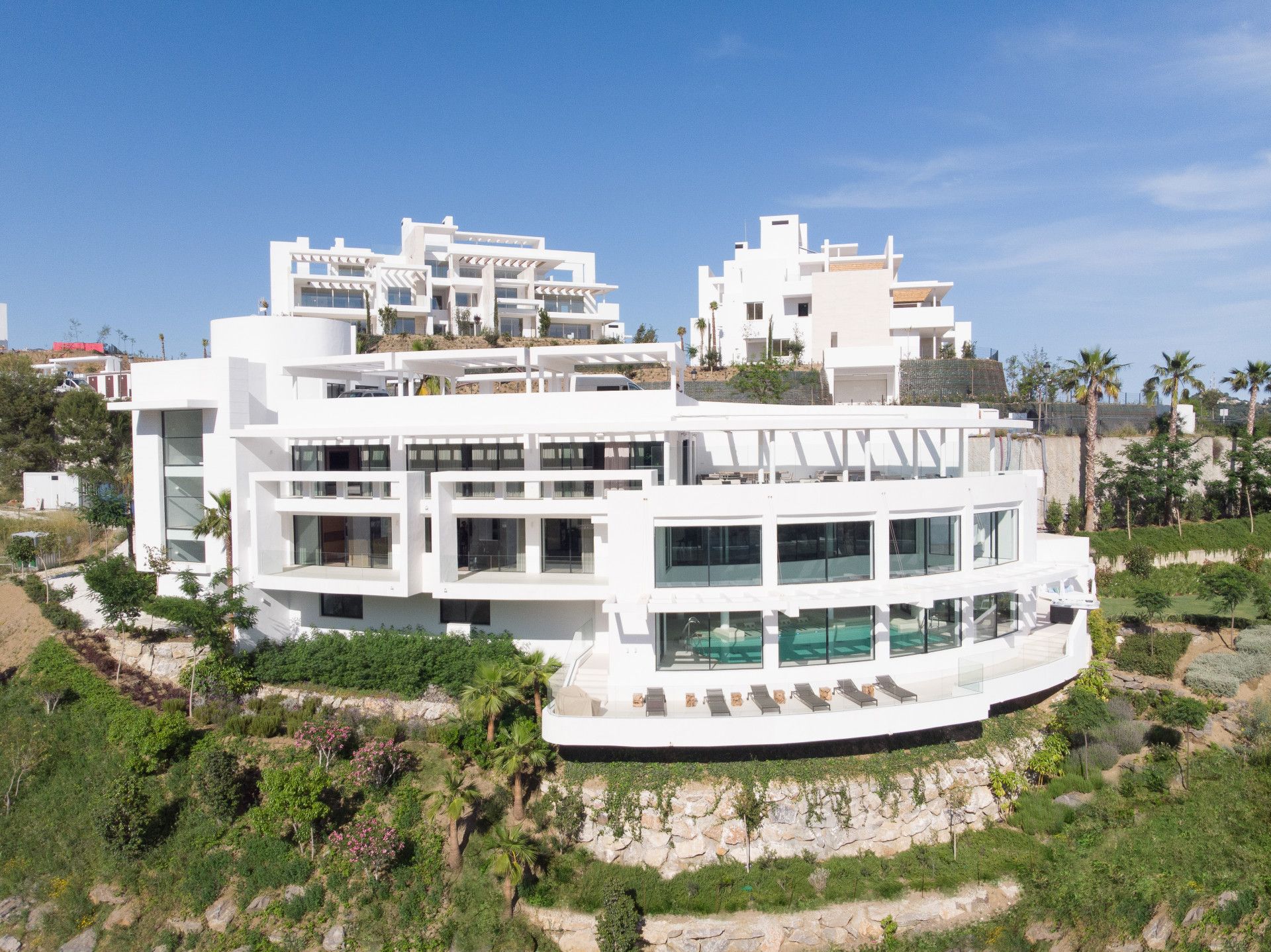 Condominium in Marbella, Andalucía 10728200