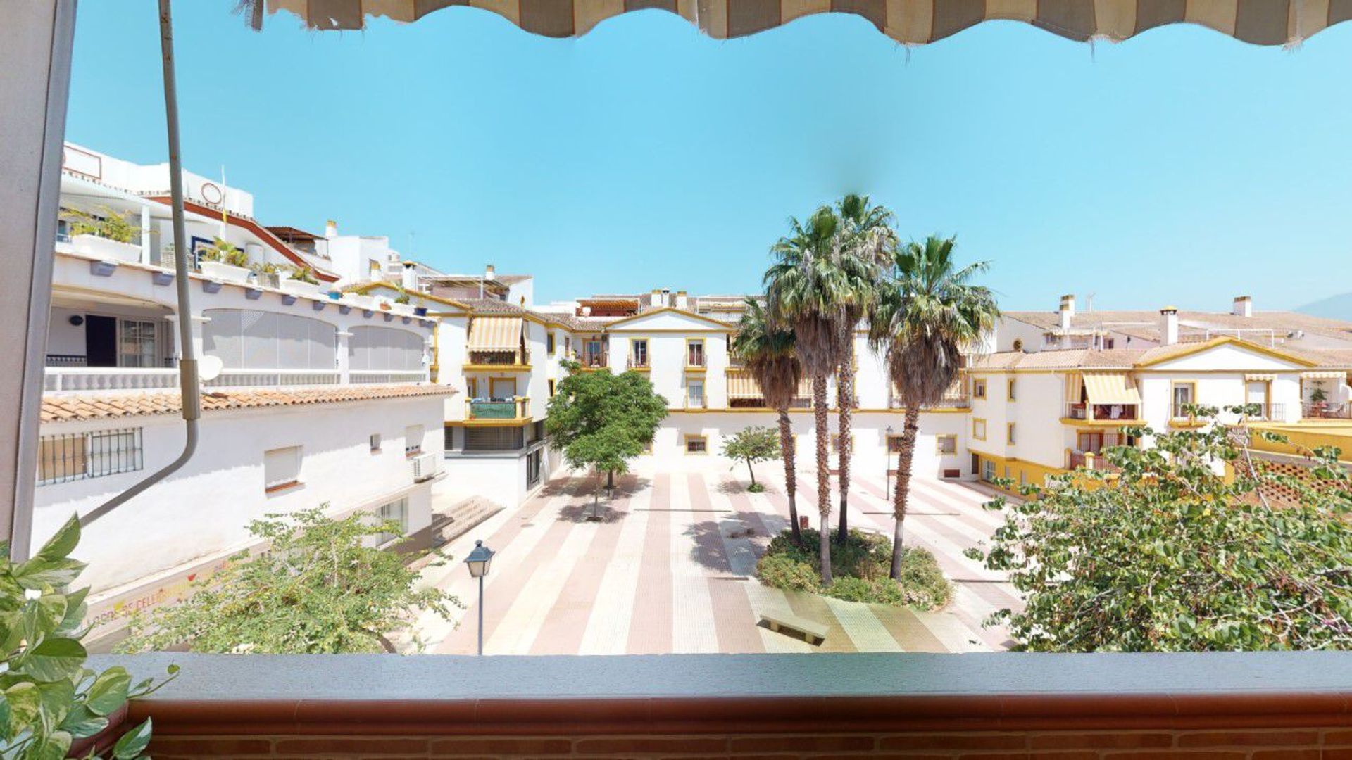 Kondominium dalam San Pedro de Alcántara, Andalusia 10728207