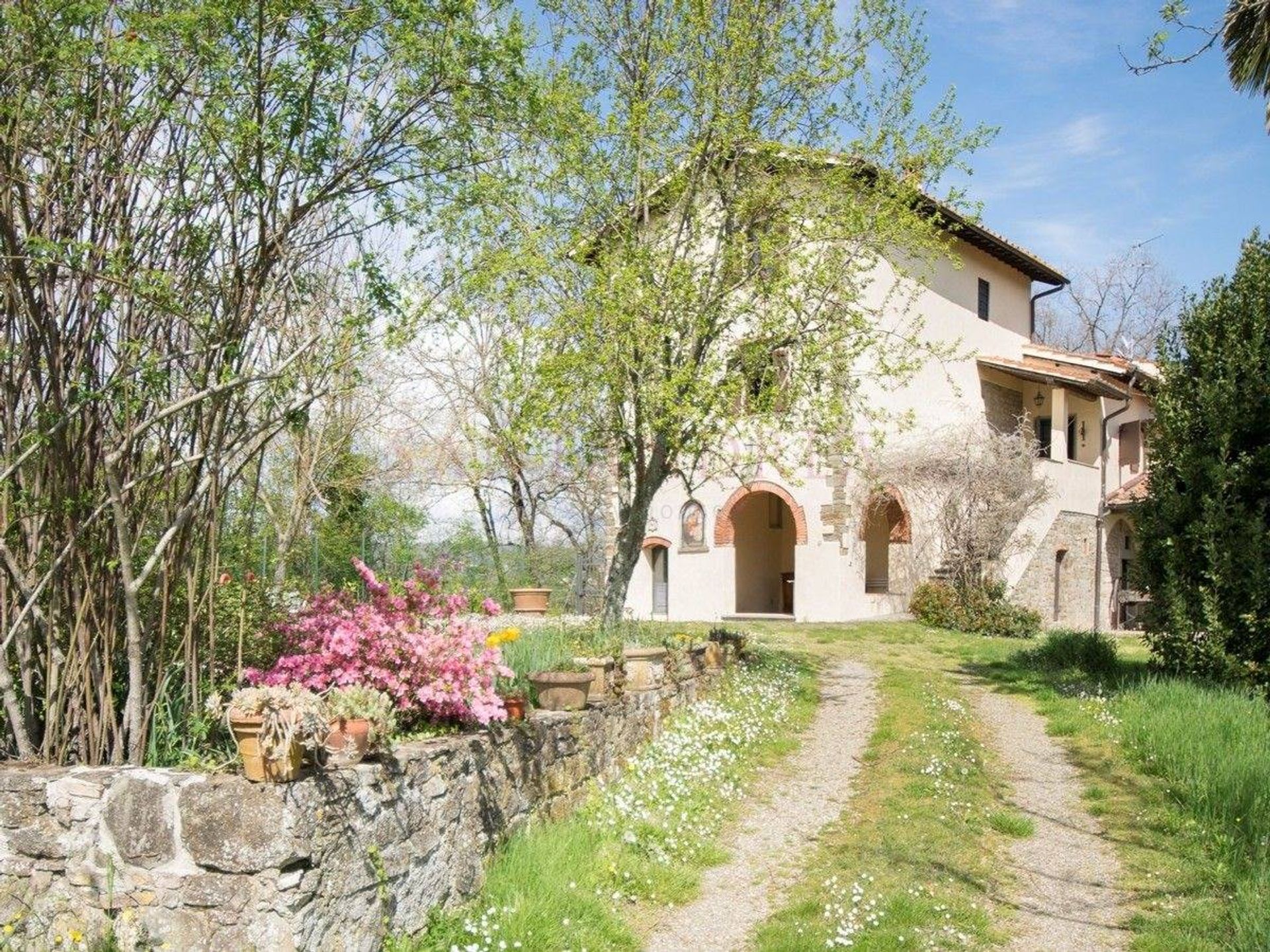 بيت في Reggello, Tuscany 10728367