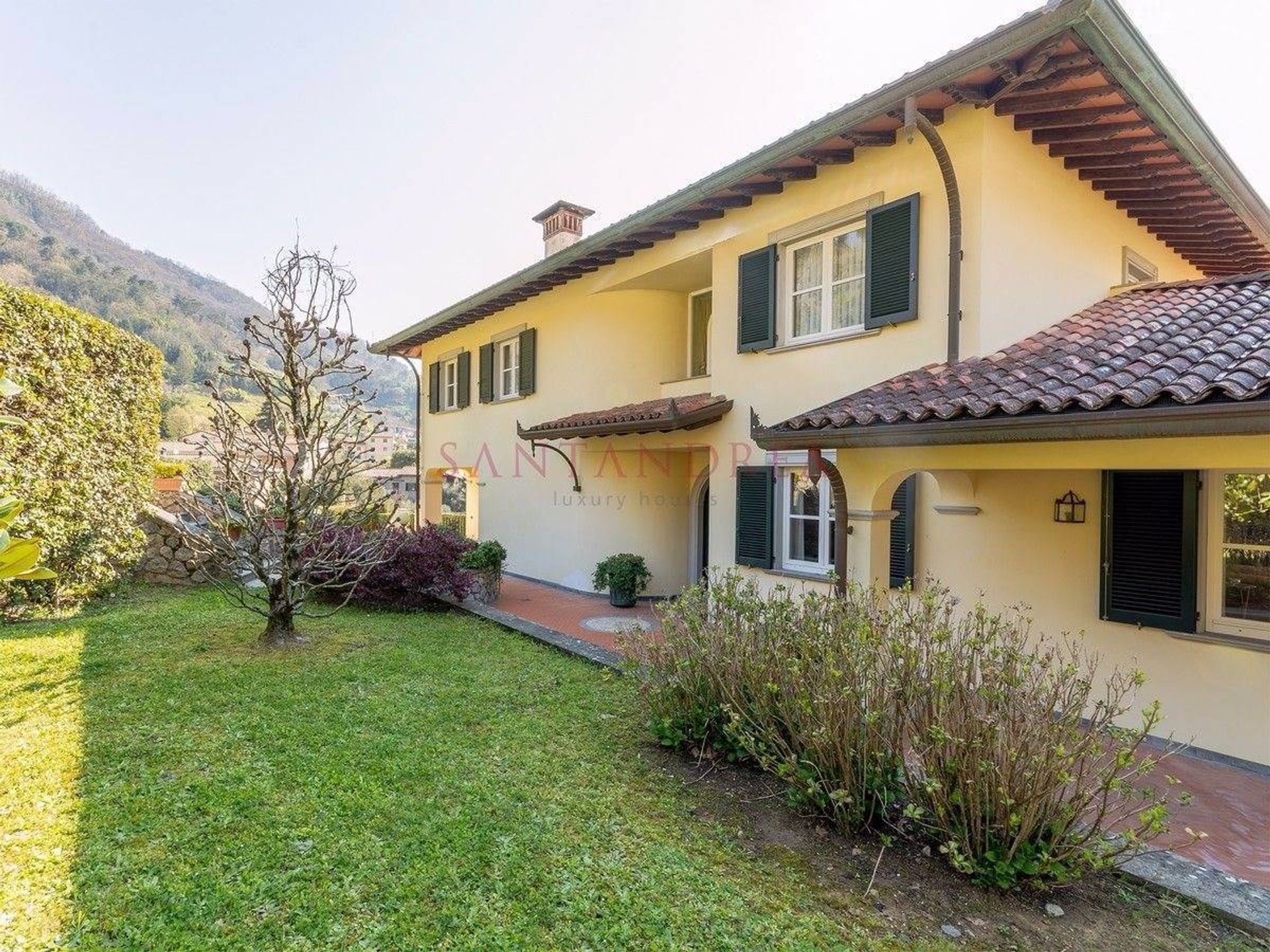 rumah dalam Bagni di Lucca, Tuscany 10728500