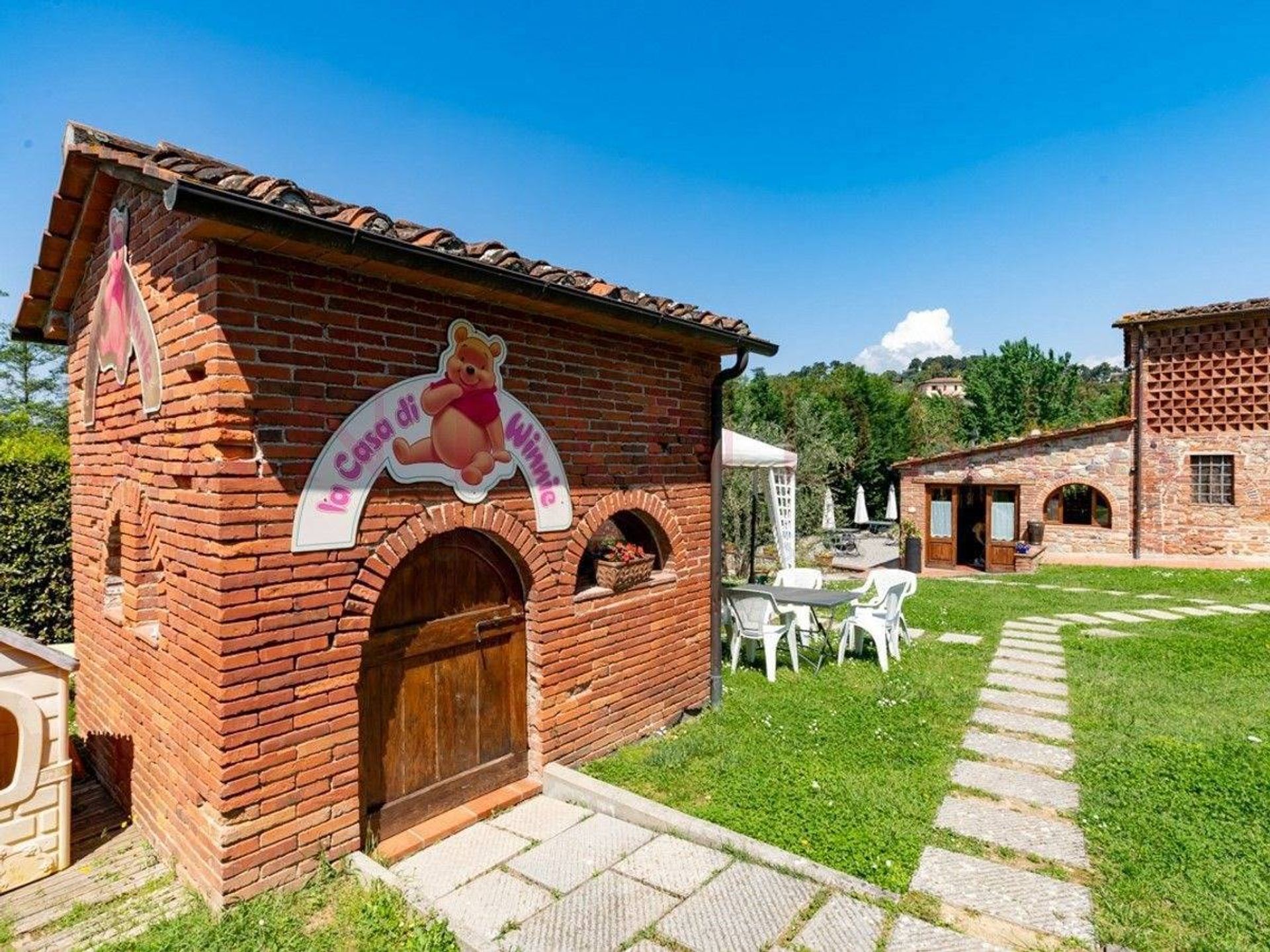 Rumah di Lucca, Tuscany 10728661