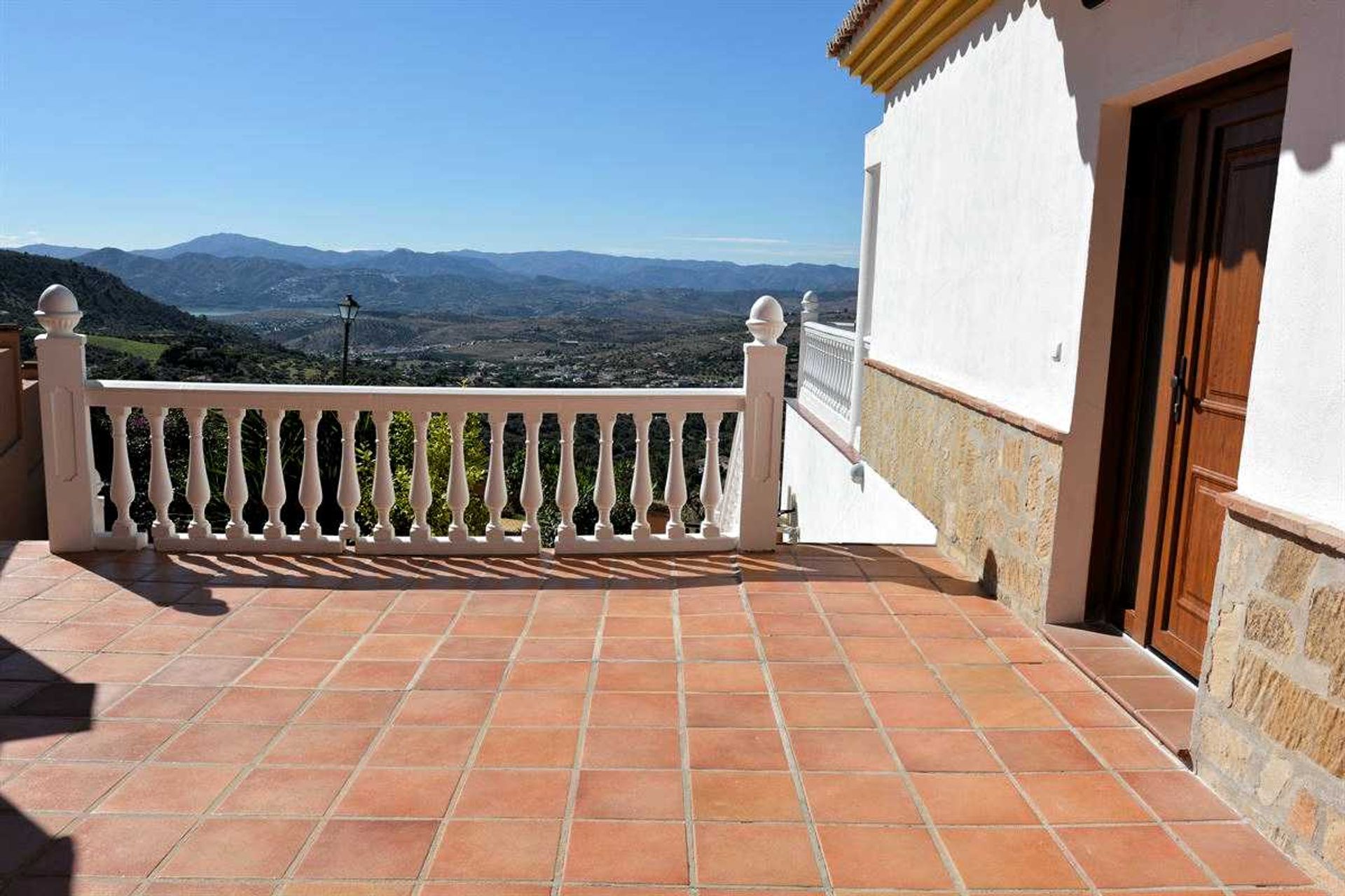 Hus i Alcaucin, Andalusien 10729303