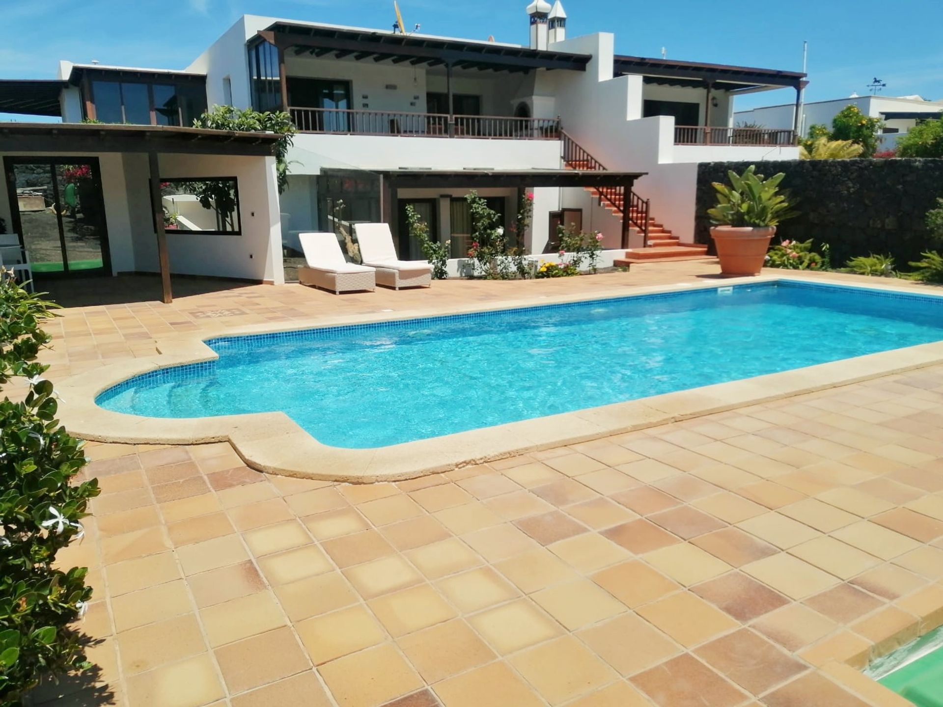 Rumah di Playa Blanca, Canarias 10729403